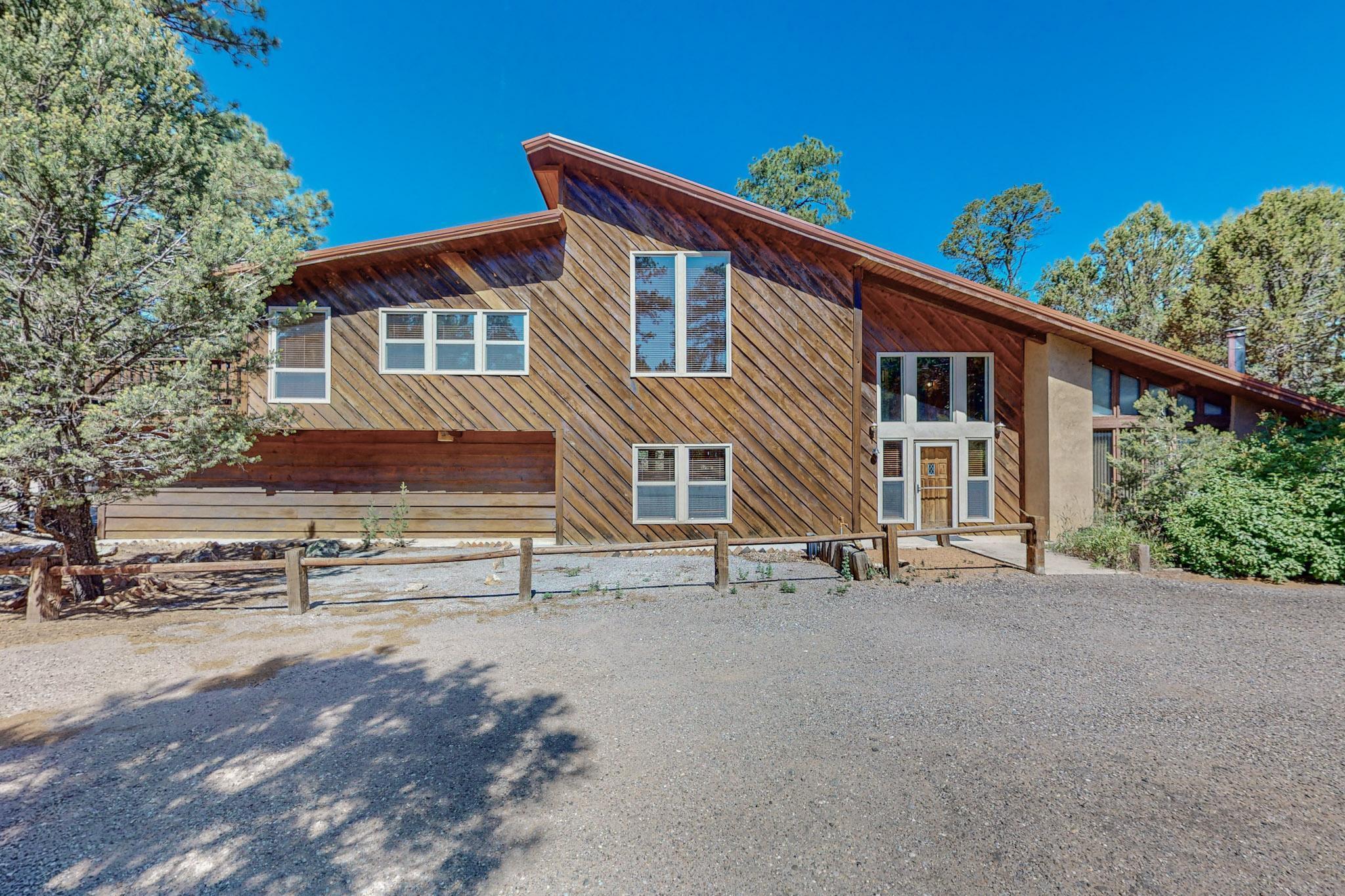 32 Bobolink Lane