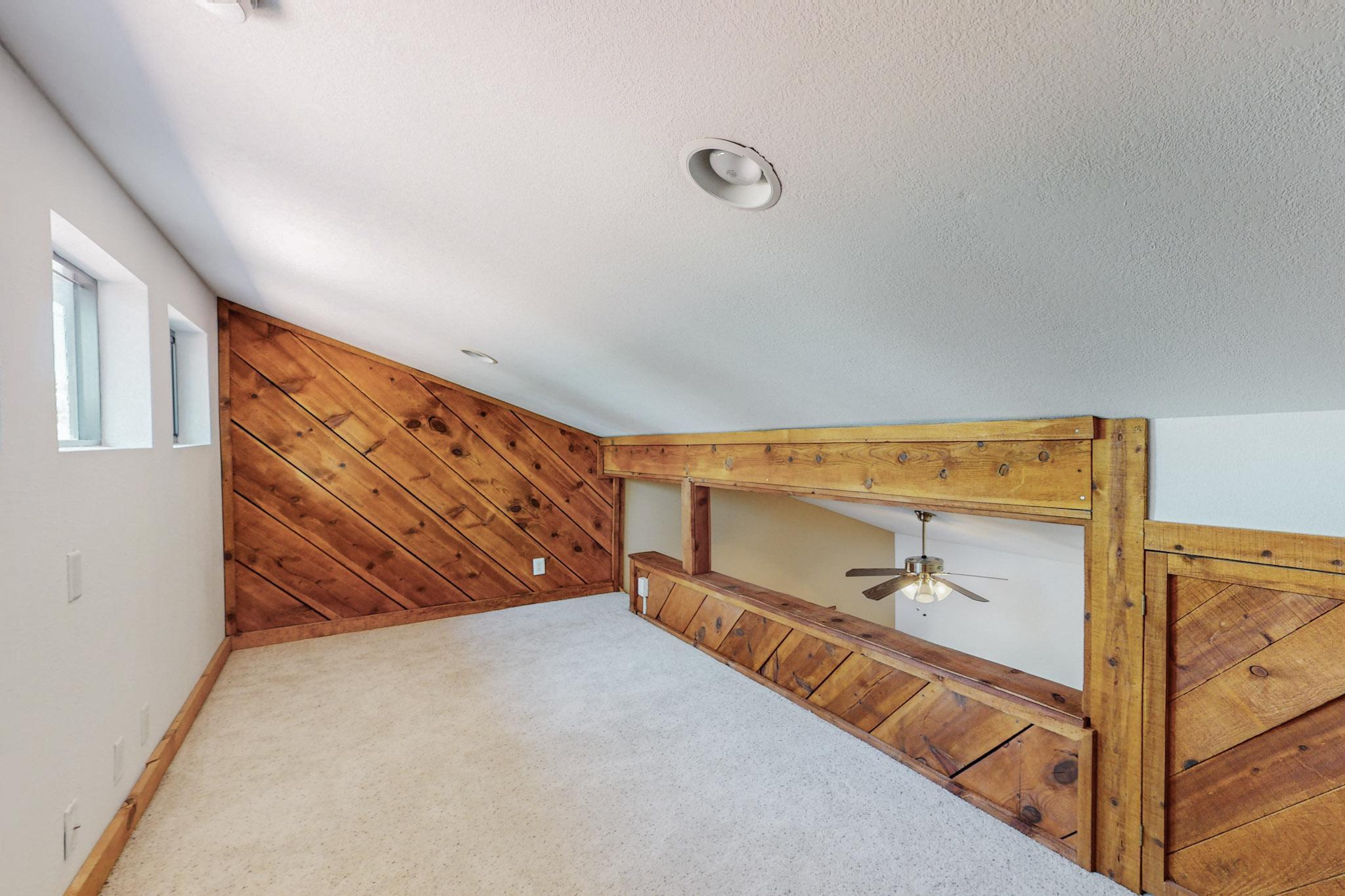 32 Bobolink Lane