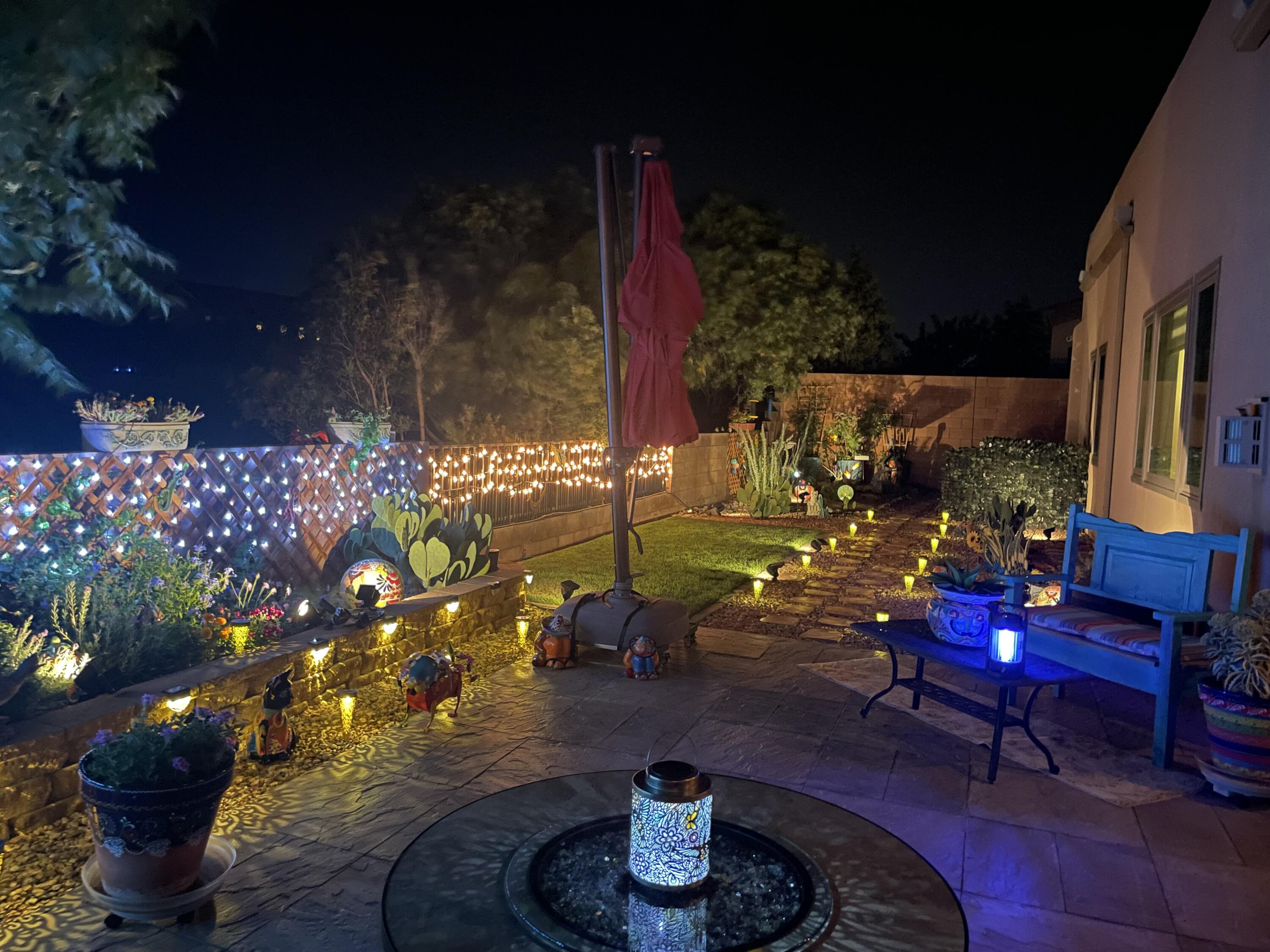 1725 Vista De Colinas Drive SE