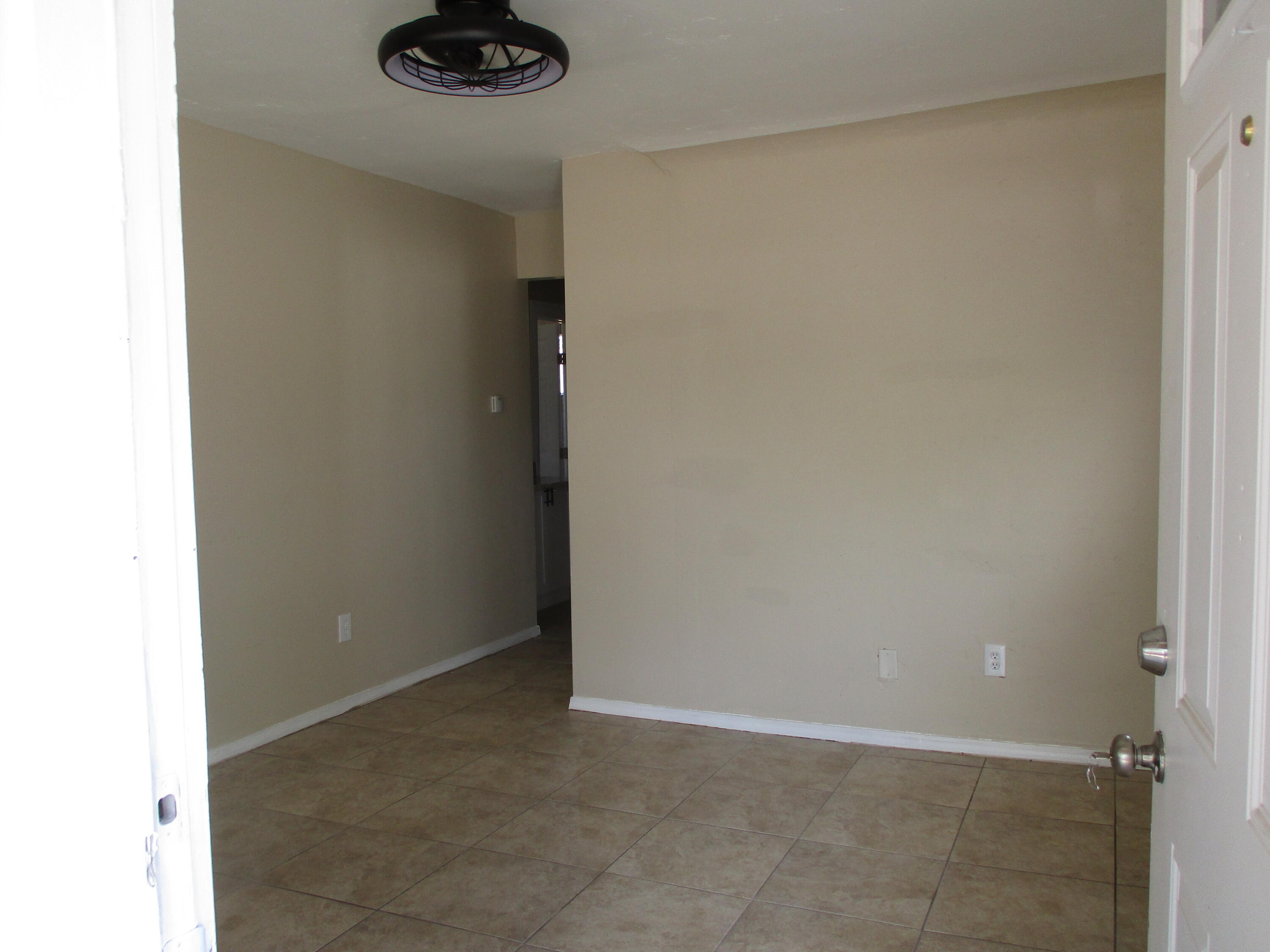 1209 San Mateo Boulevard SE