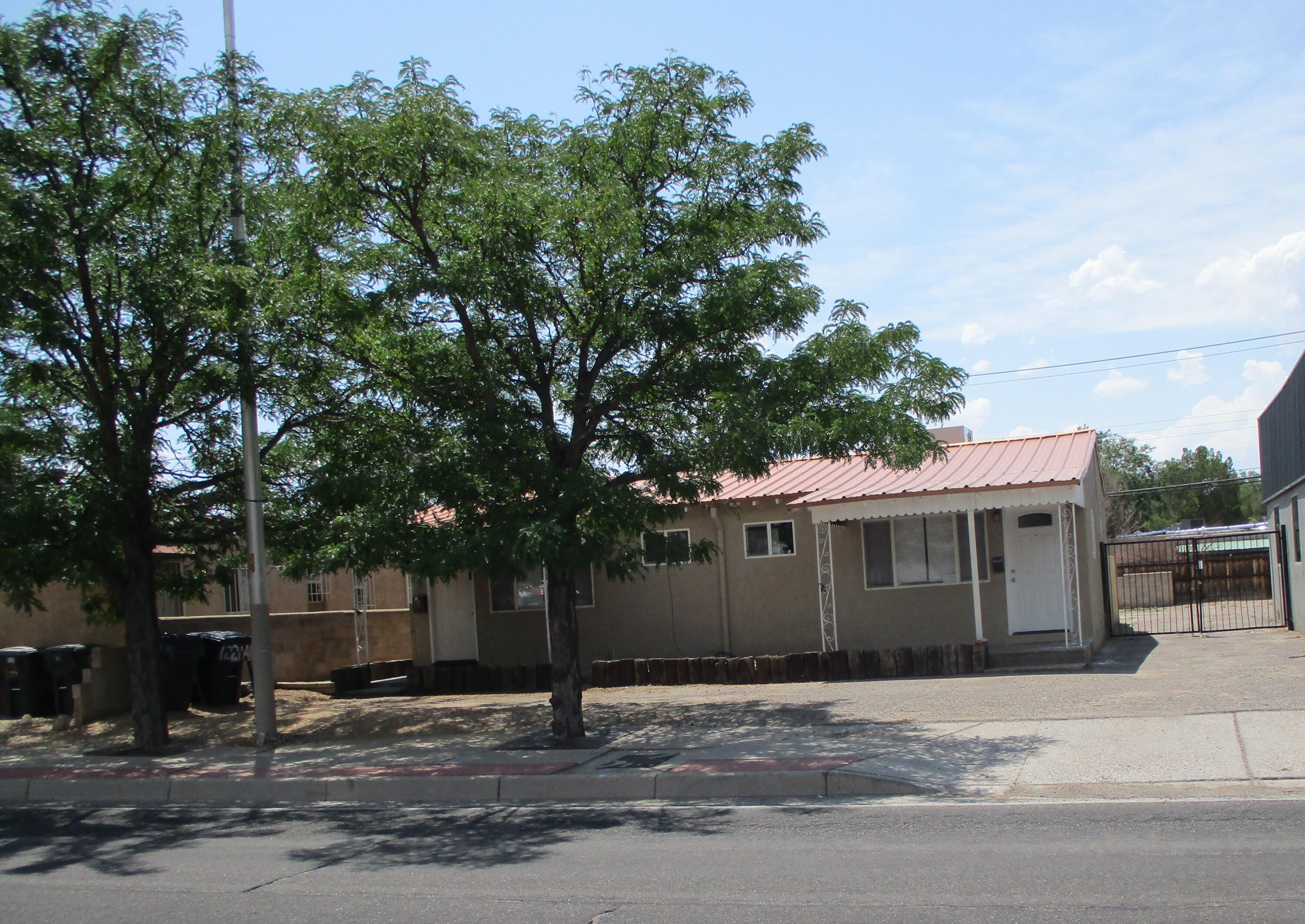 1209 San Mateo Boulevard SE