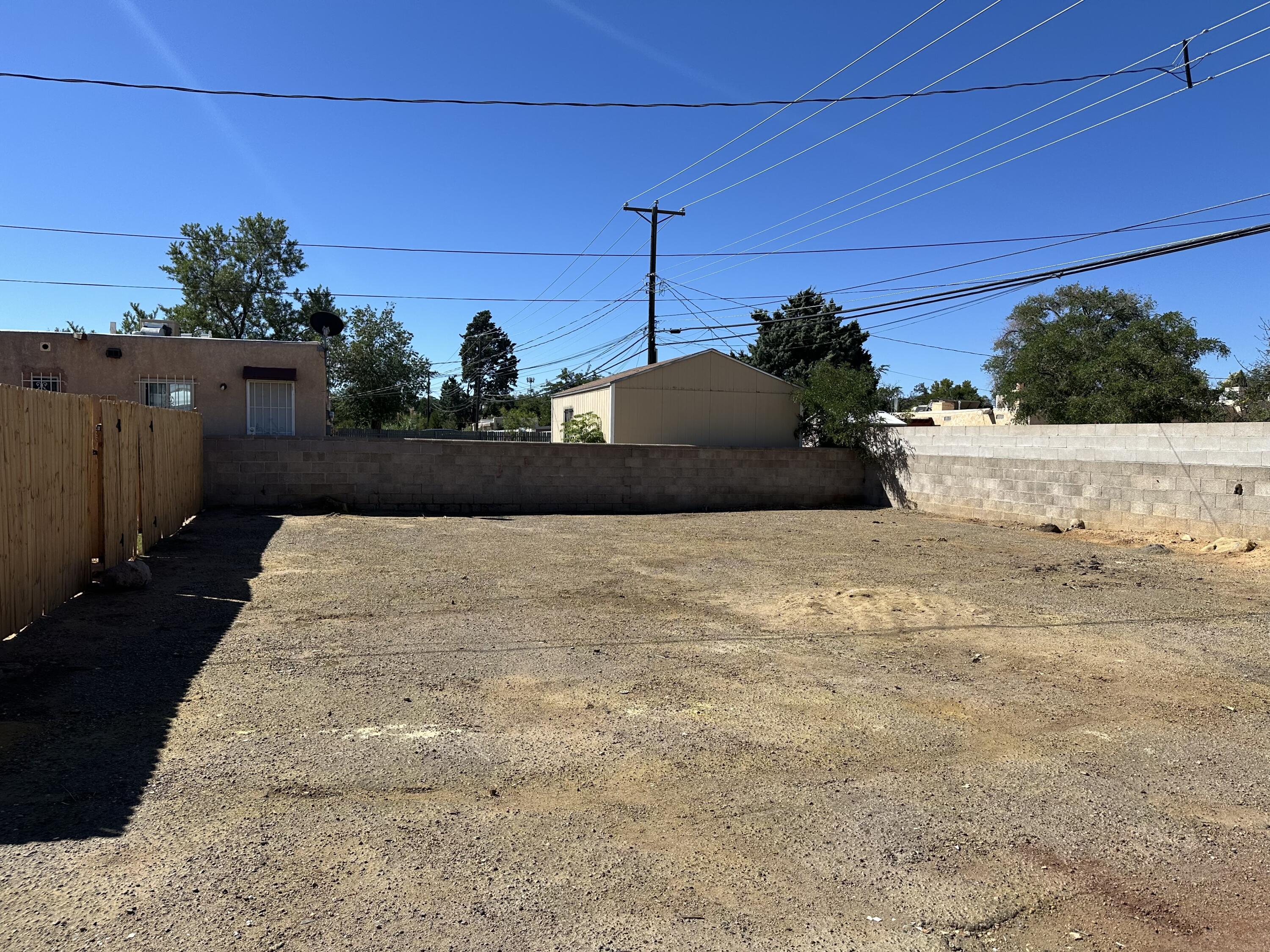 1209 San Mateo Boulevard SE