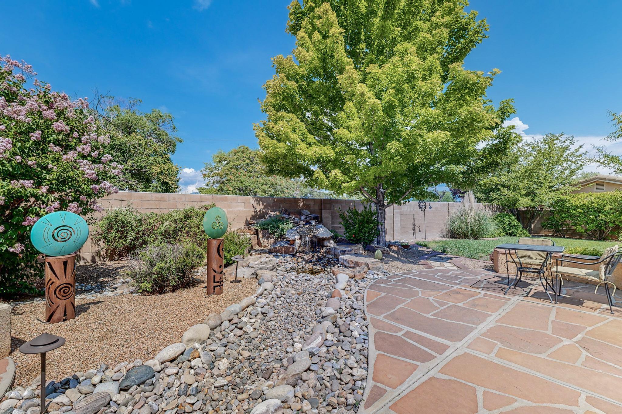 6628 Santo Lina Trail NW