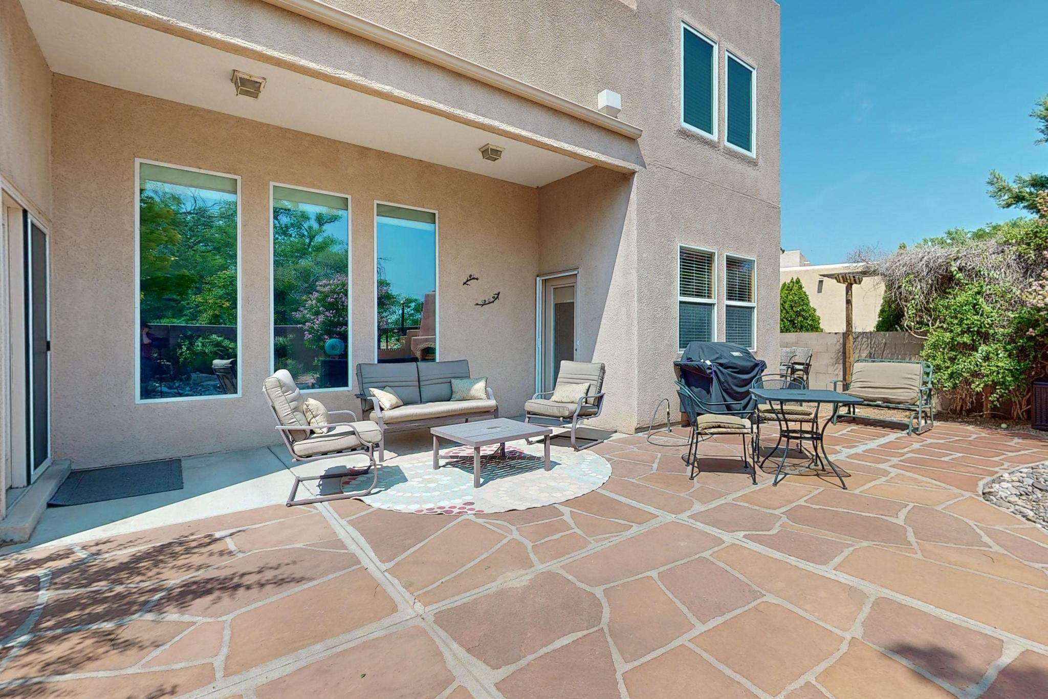 6628 Santo Lina Trail NW