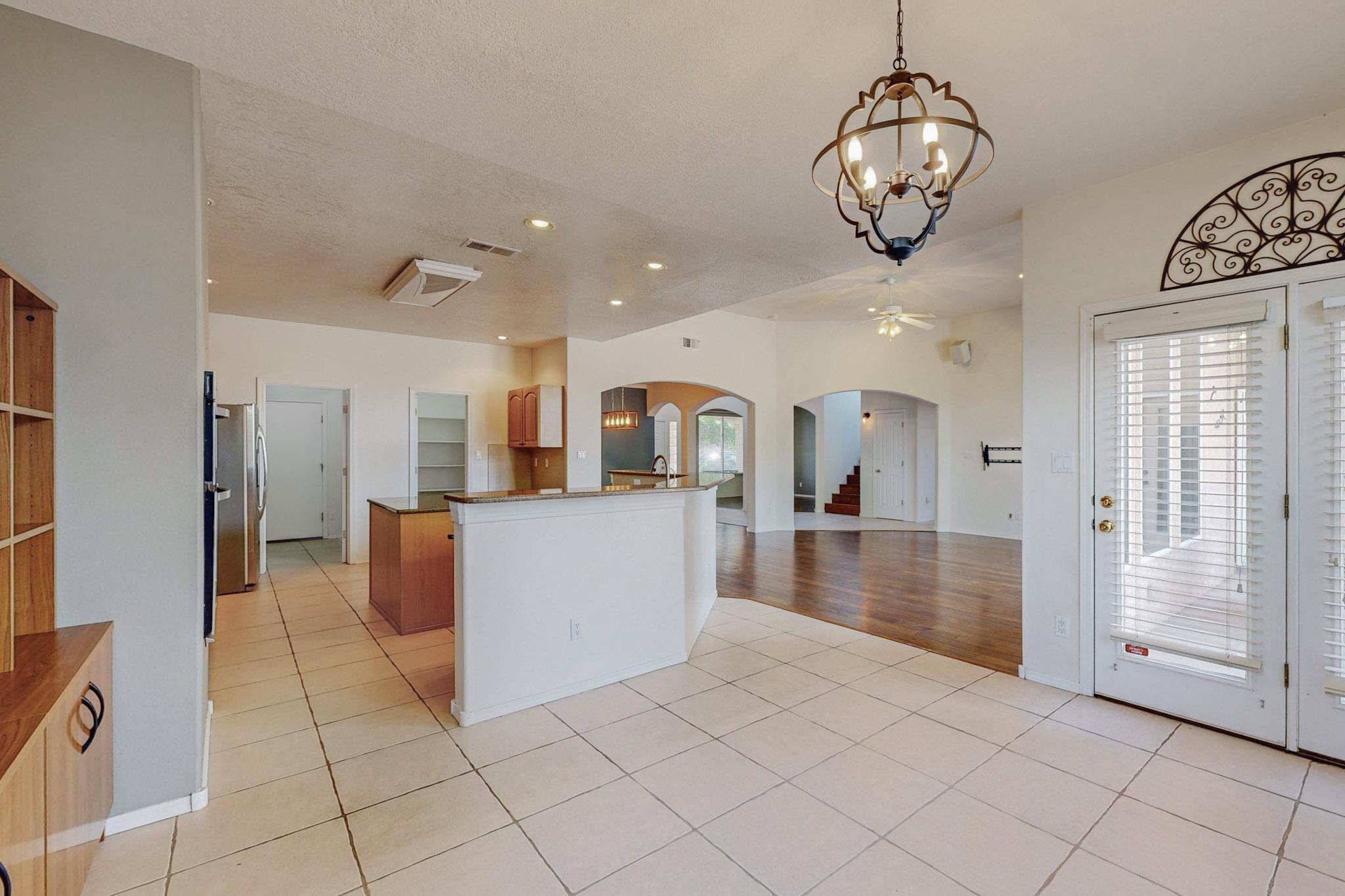 6628 Santo Lina Trail NW