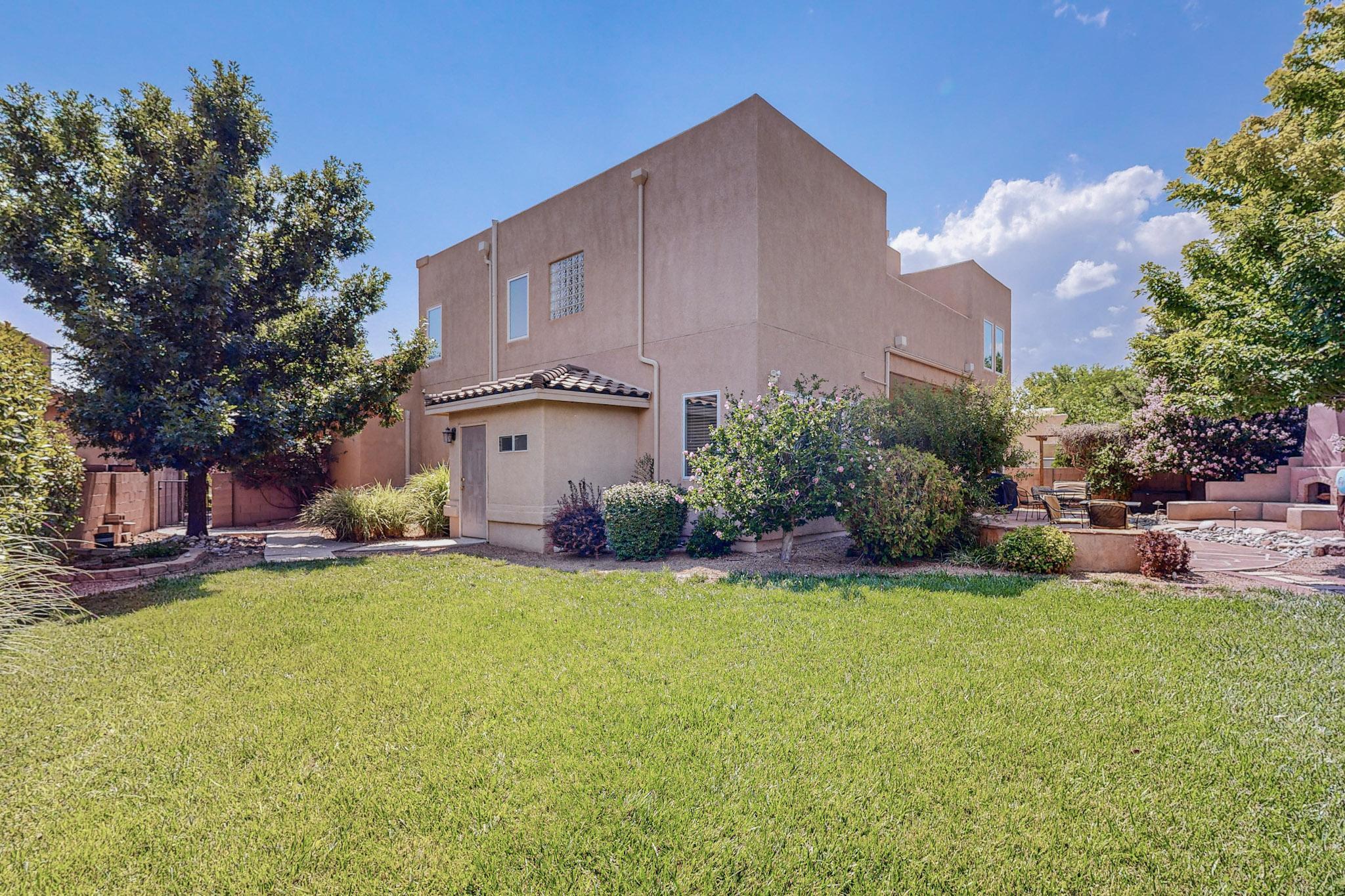 6628 Santo Lina Trail NW