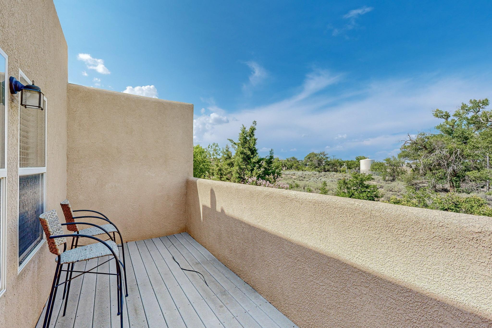 6628 Santo Lina Trail NW