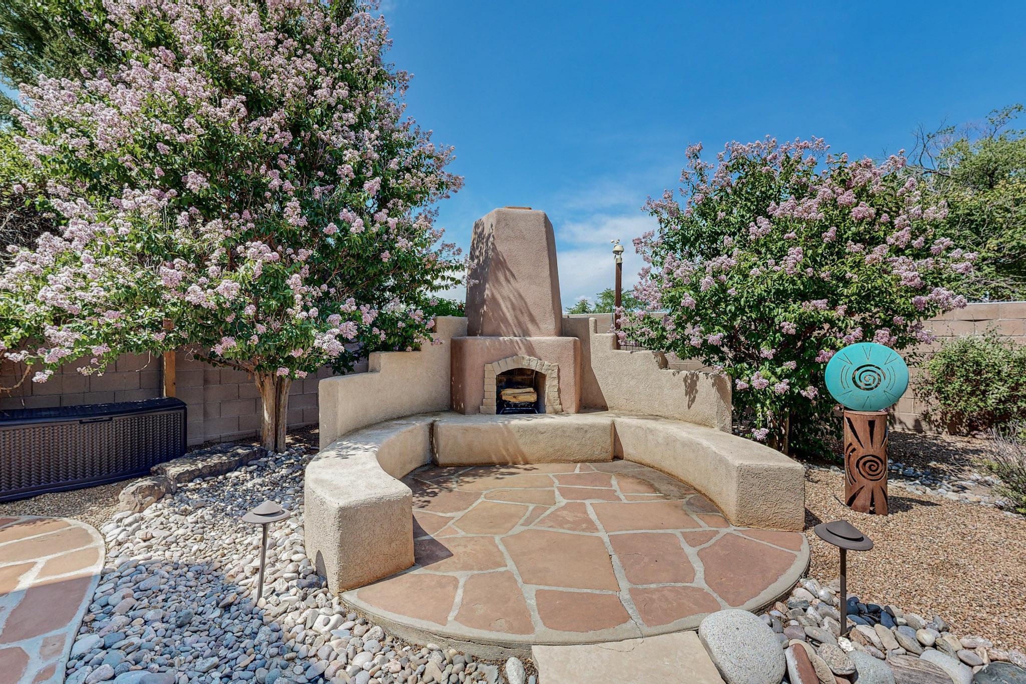 6628 Santo Lina Trail NW
