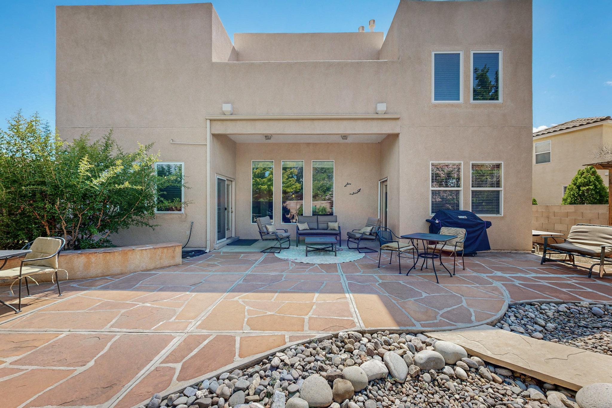 6628 Santo Lina Trail NW