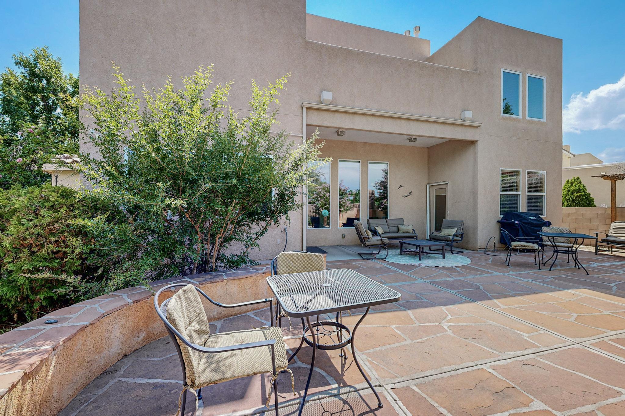 6628 Santo Lina Trail NW