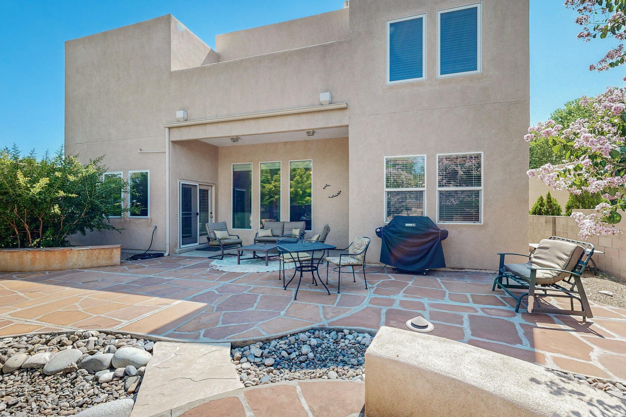6628 Santo Lina Trail NW
