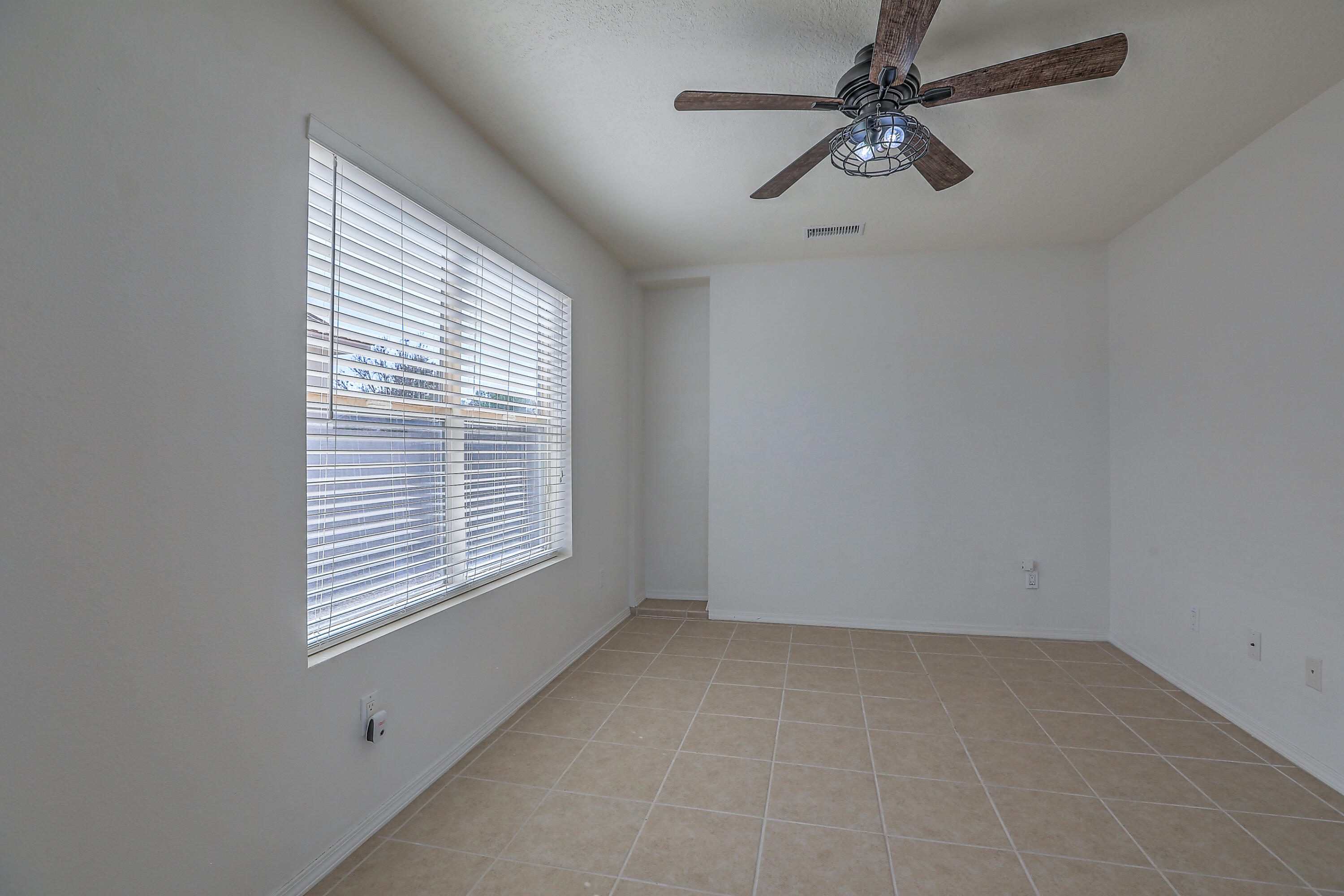 4724 Trenton Hills Drive NE