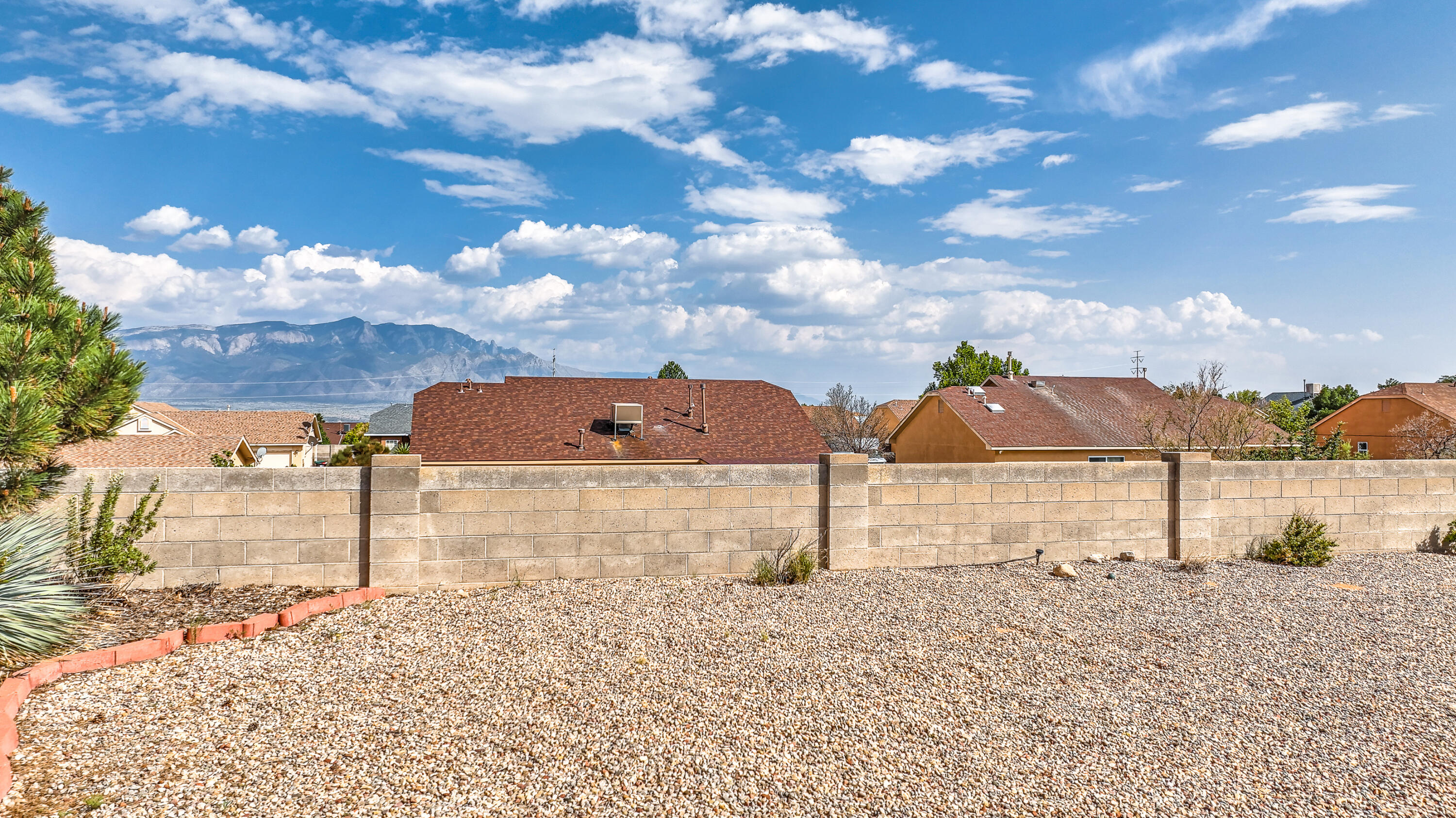 4724 Trenton Hills Drive NE