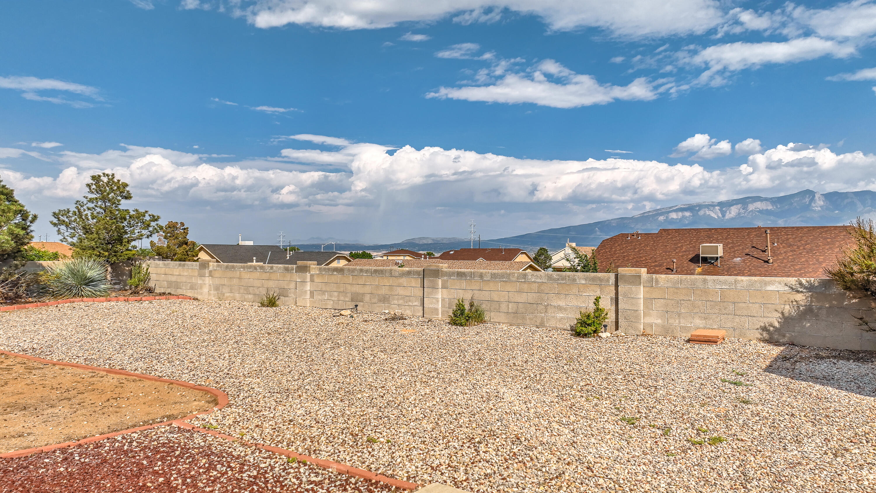 4724 Trenton Hills Drive NE