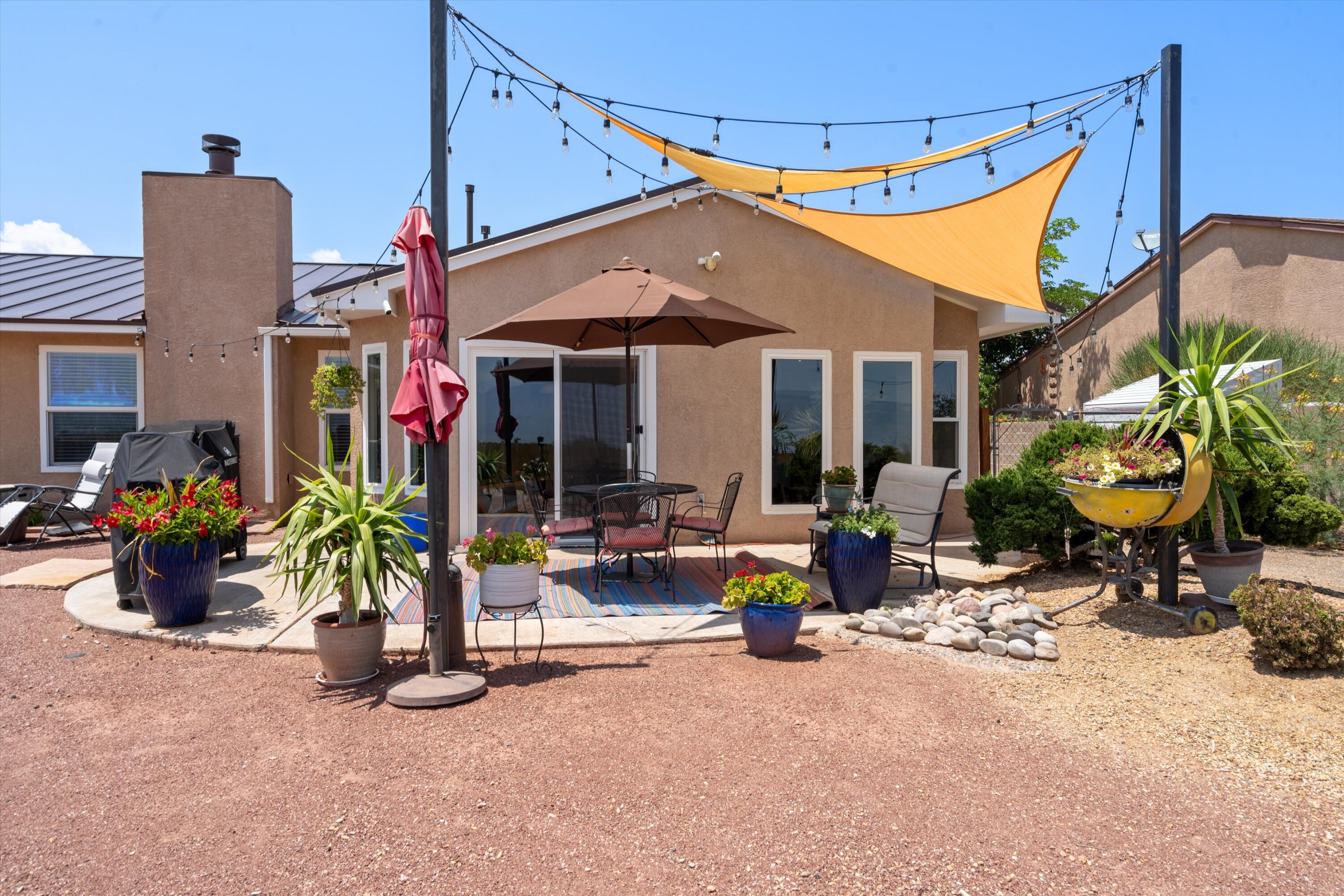 412 Longwood Drive NE