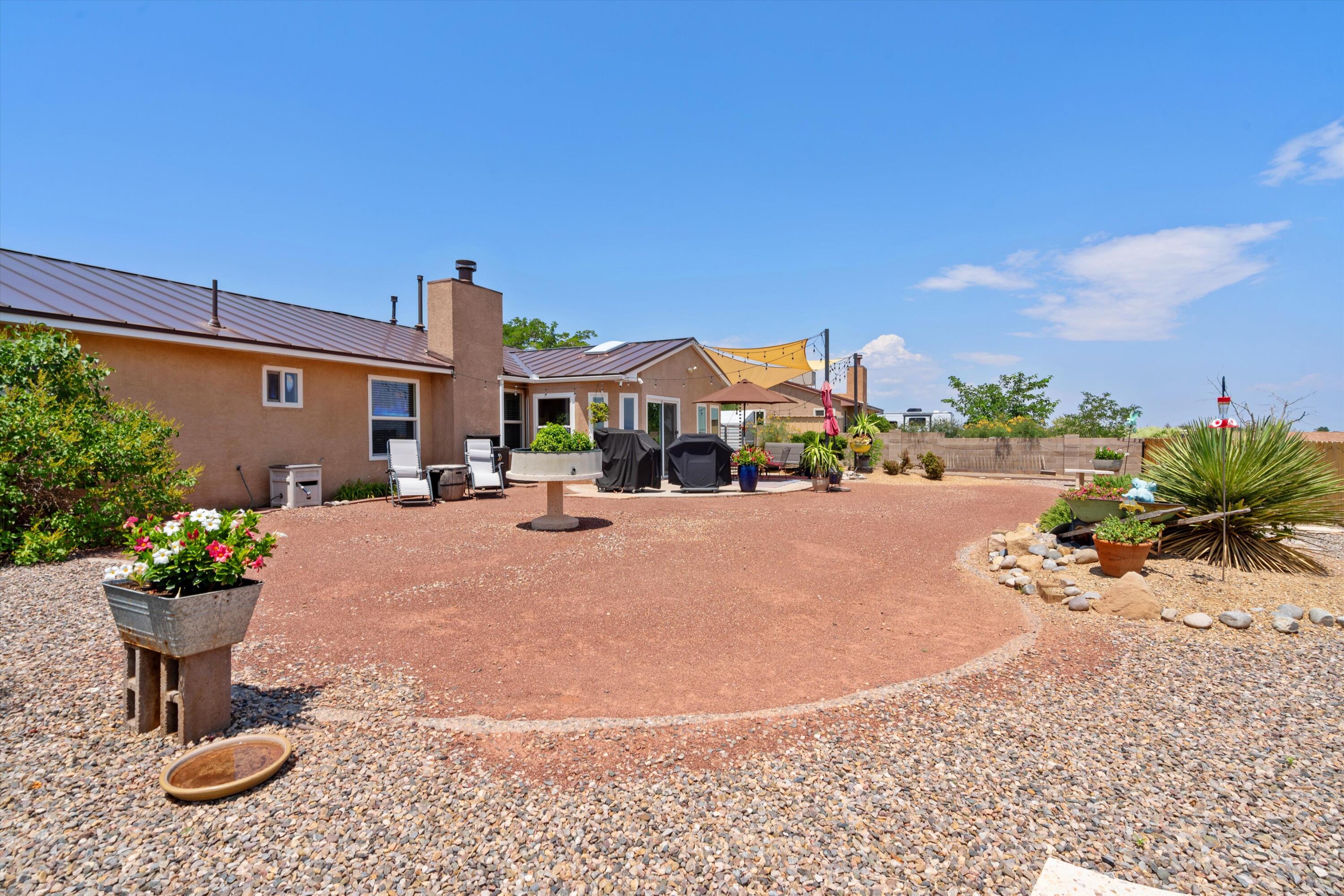 412 Longwood Drive NE