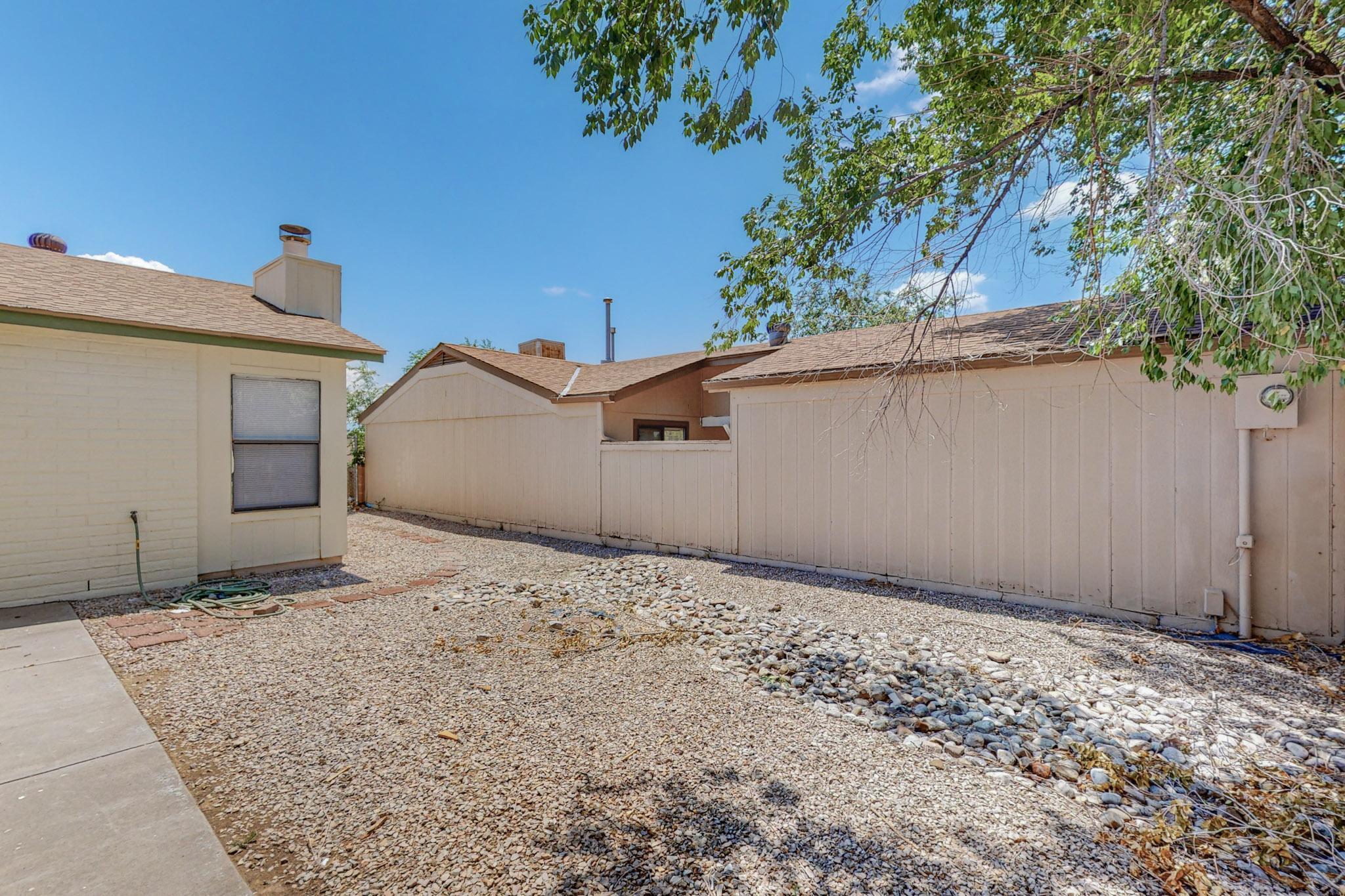 222 Coral Drive NE