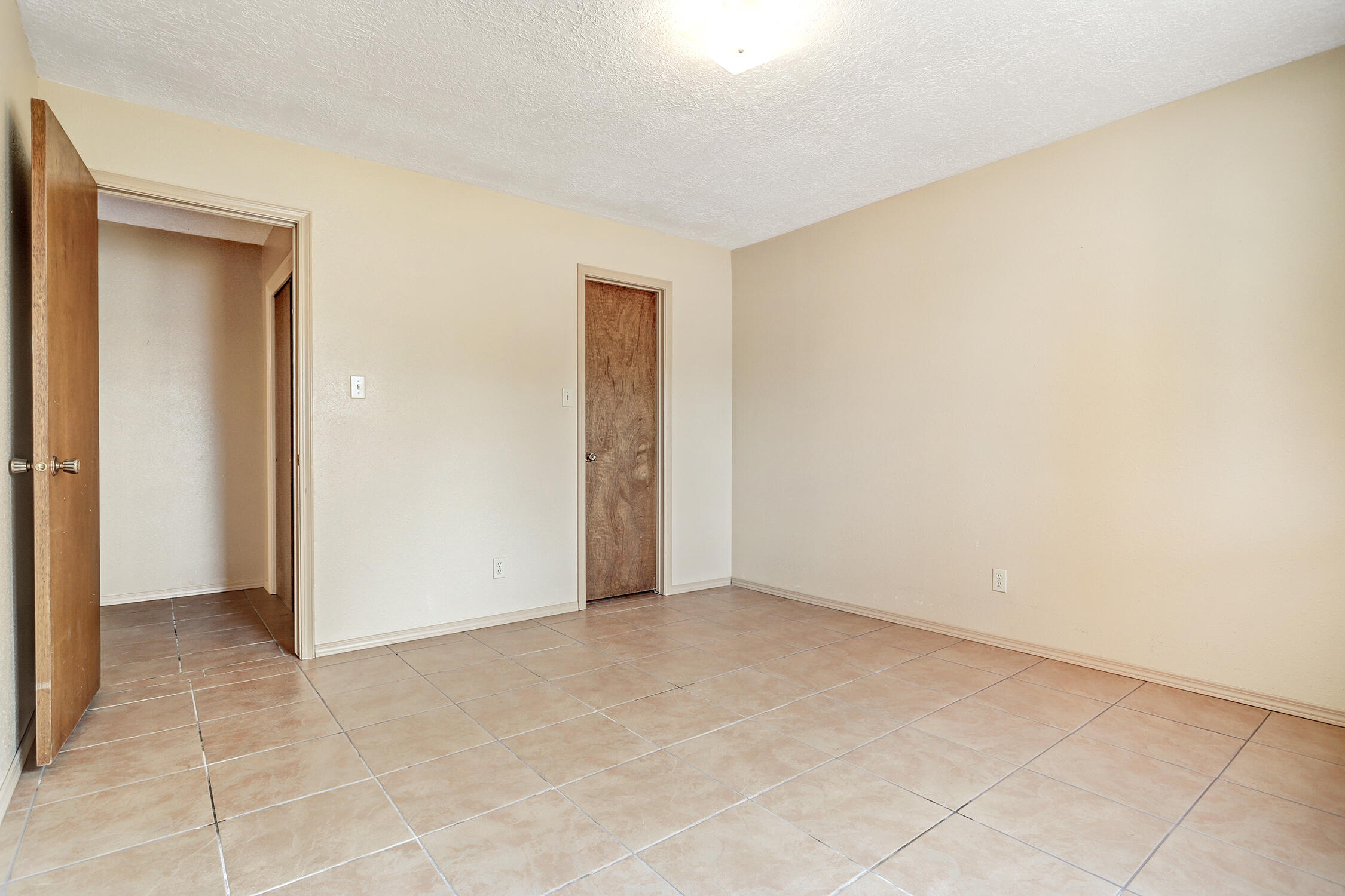 1707 Zamora Court