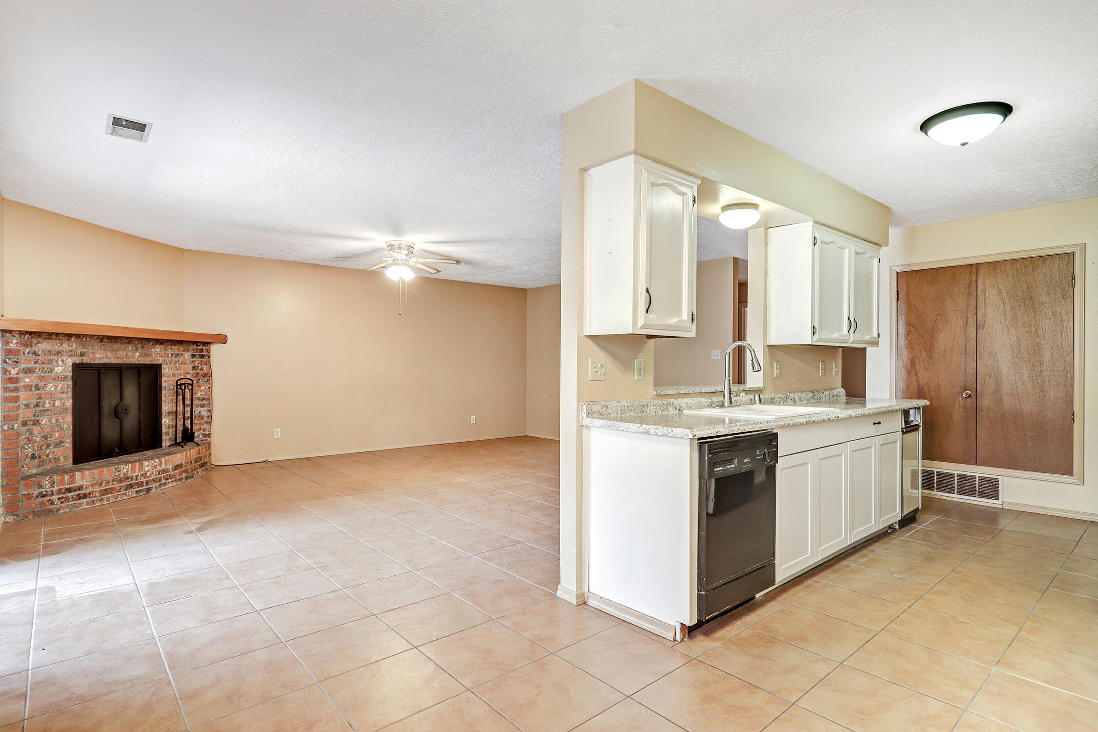 1707 Zamora Court