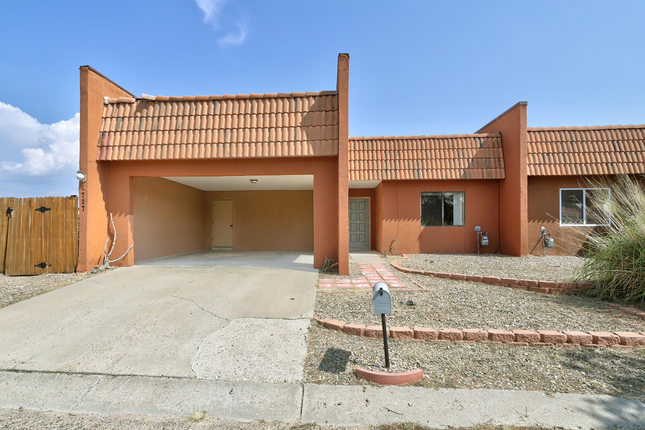 1707 Zamora Court