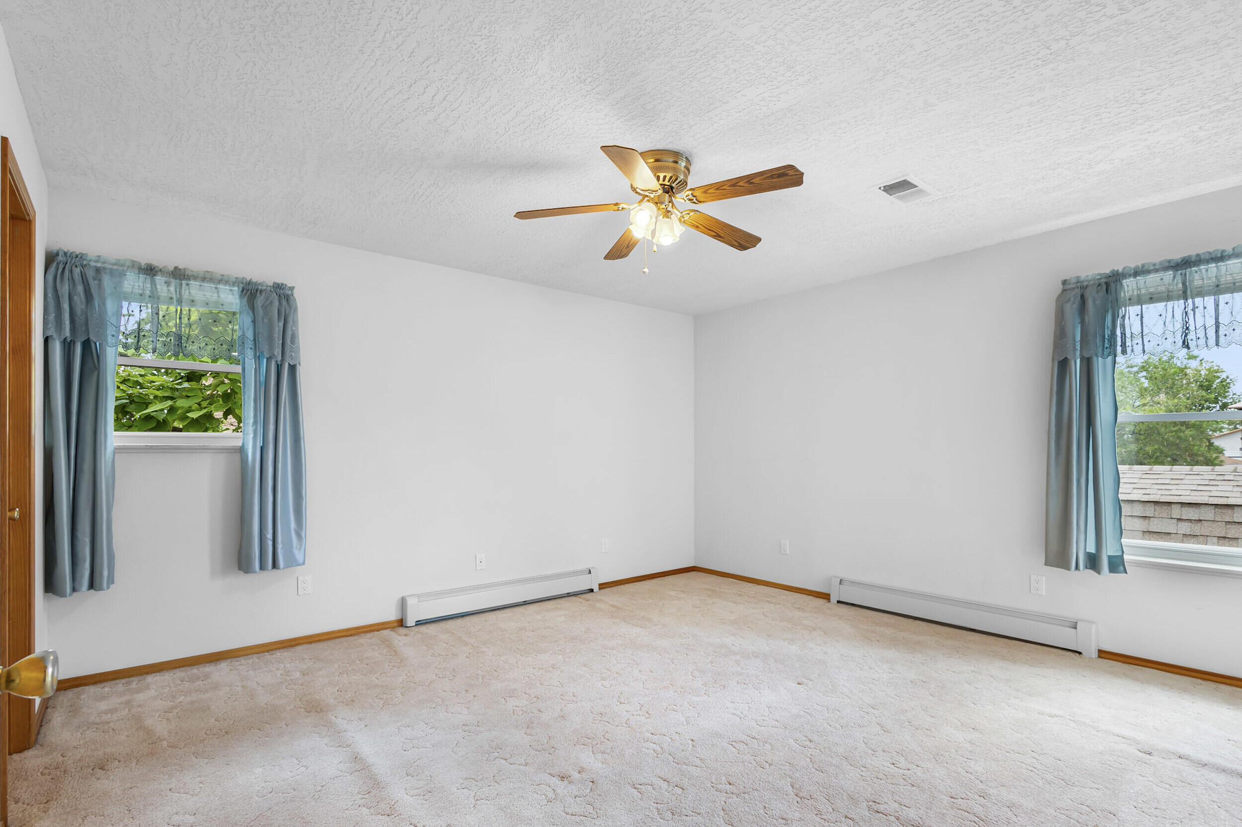 1084 Mesa Loop NW