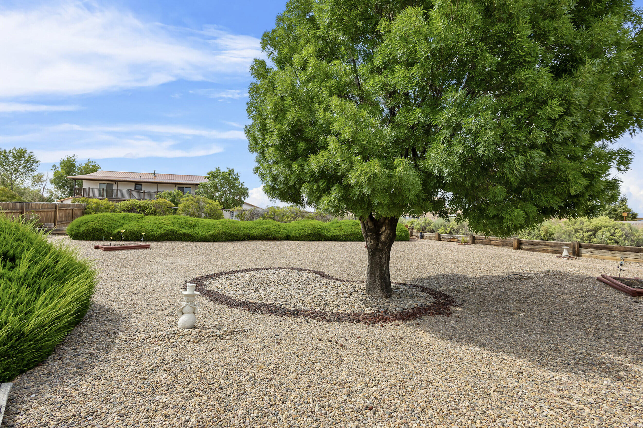 1084 Mesa Loop NW