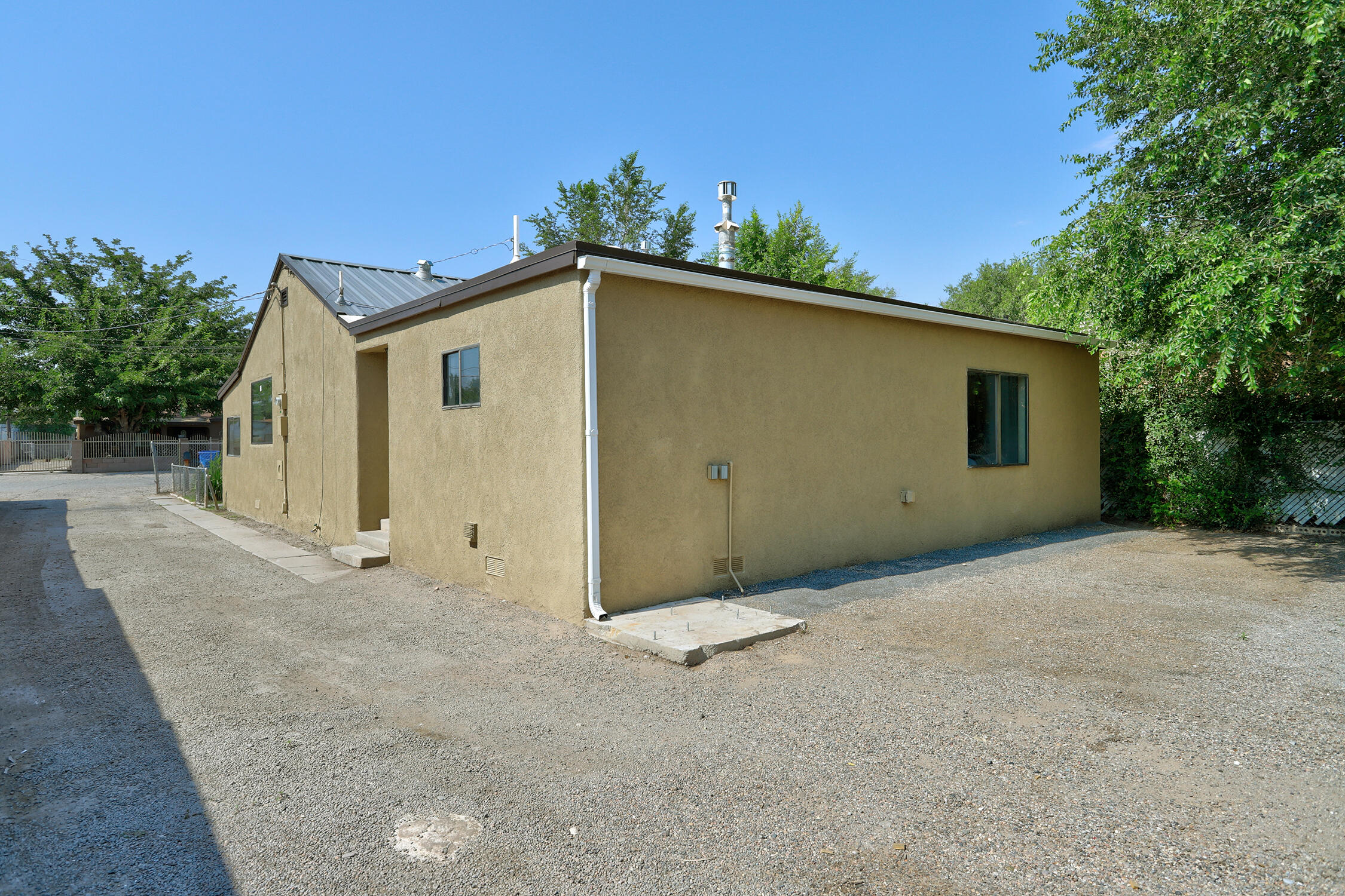 1365 Young Avenue SW