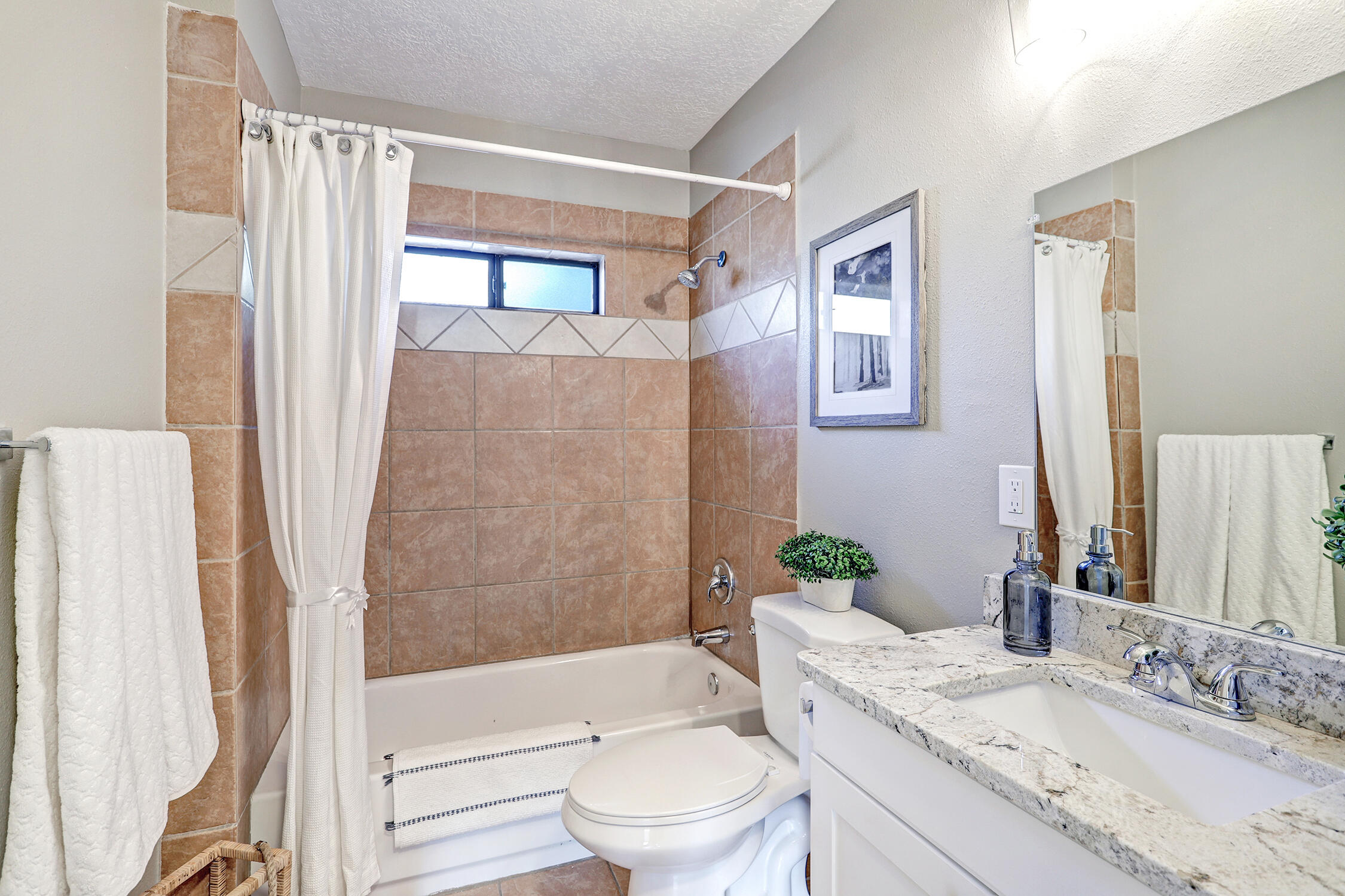 1365 Young Avenue SW