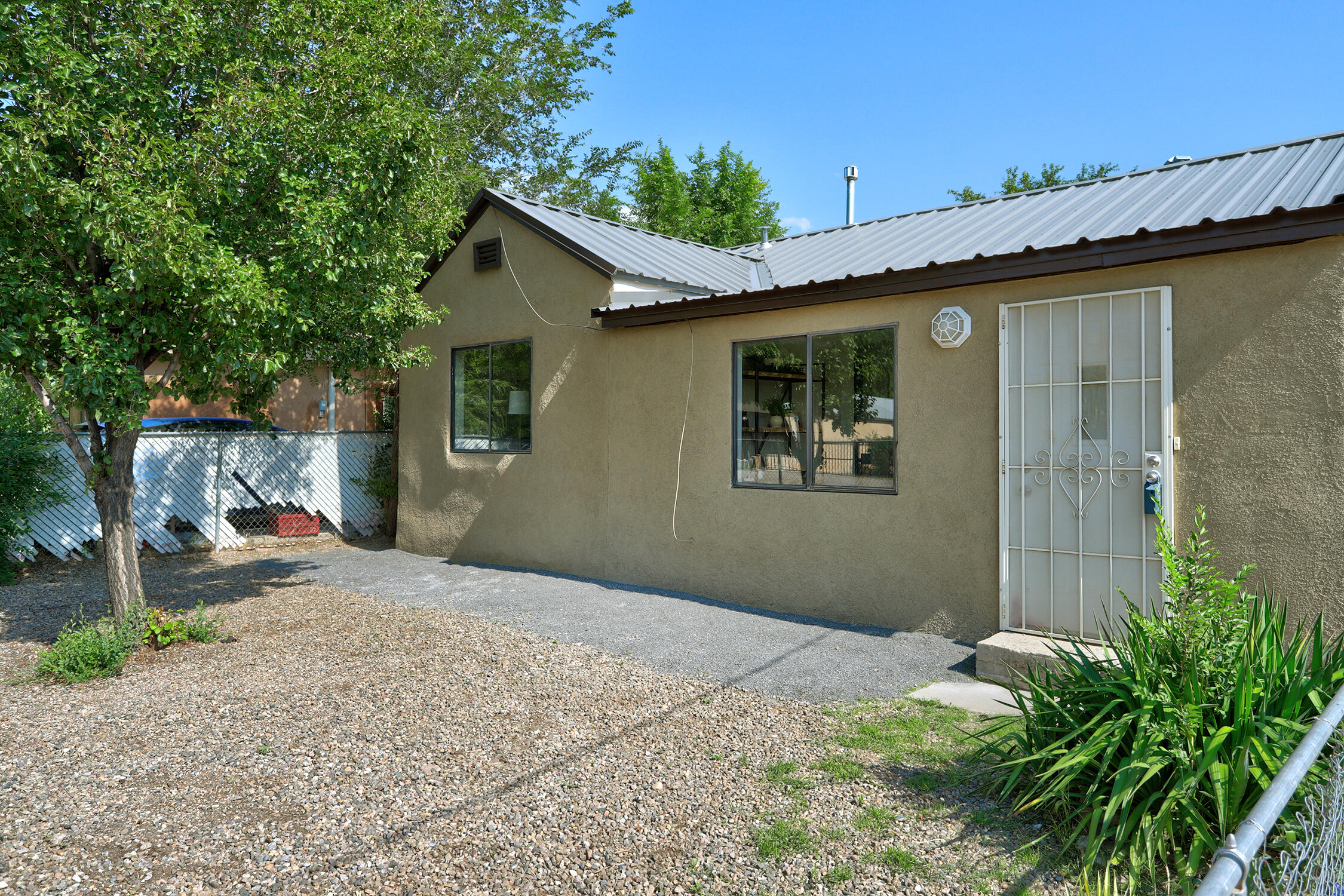 1365 Young Avenue SW