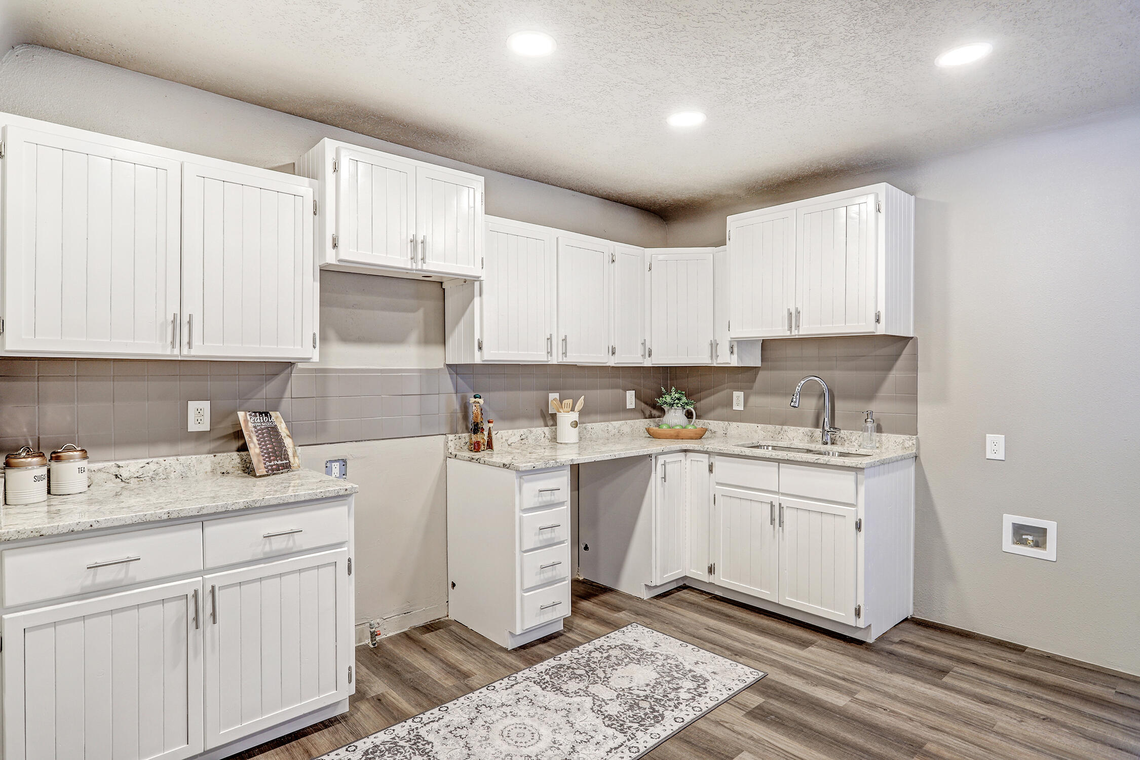 1365 Young Avenue SW