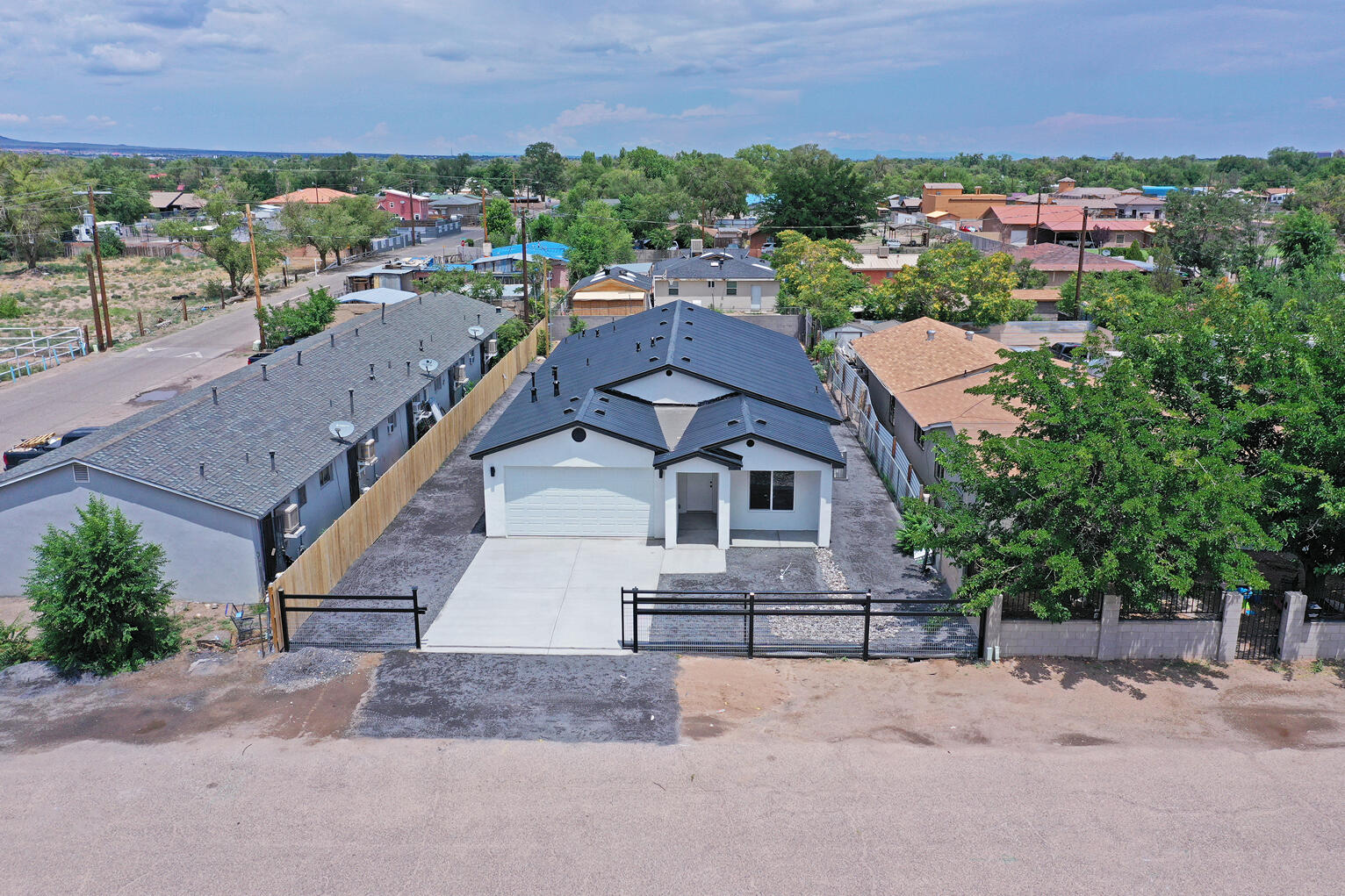 1915 Mccracken Road SW