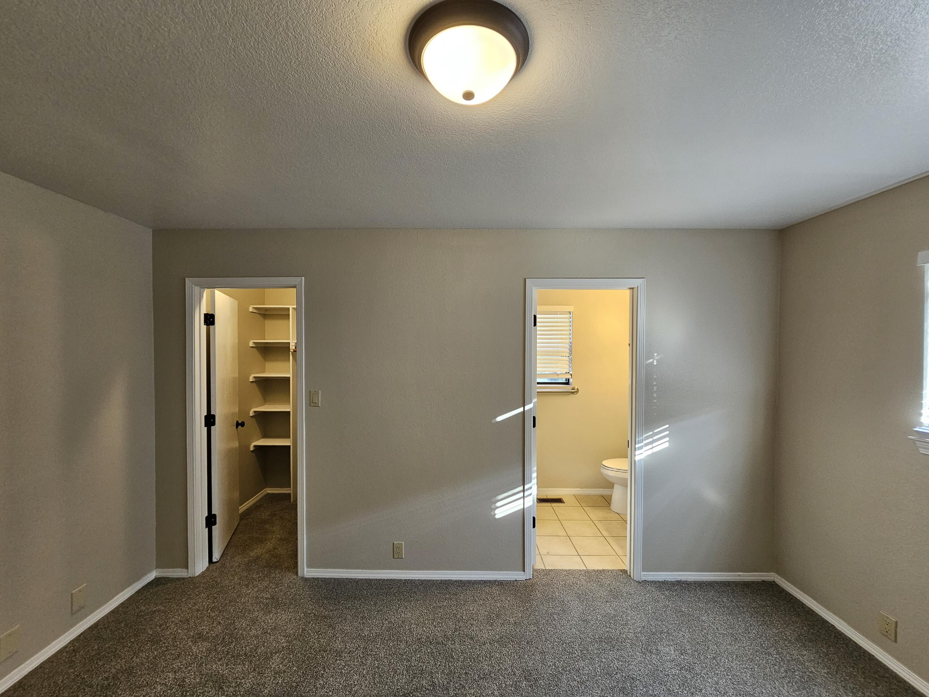 9508 Cargo Avenue NE