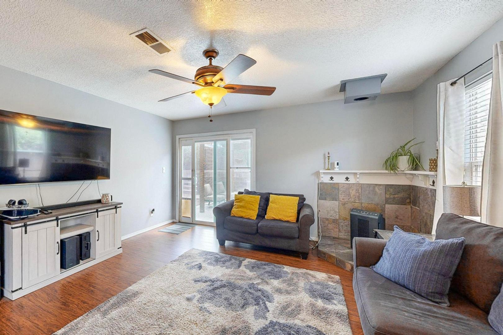 635 Painted Sky Place NW