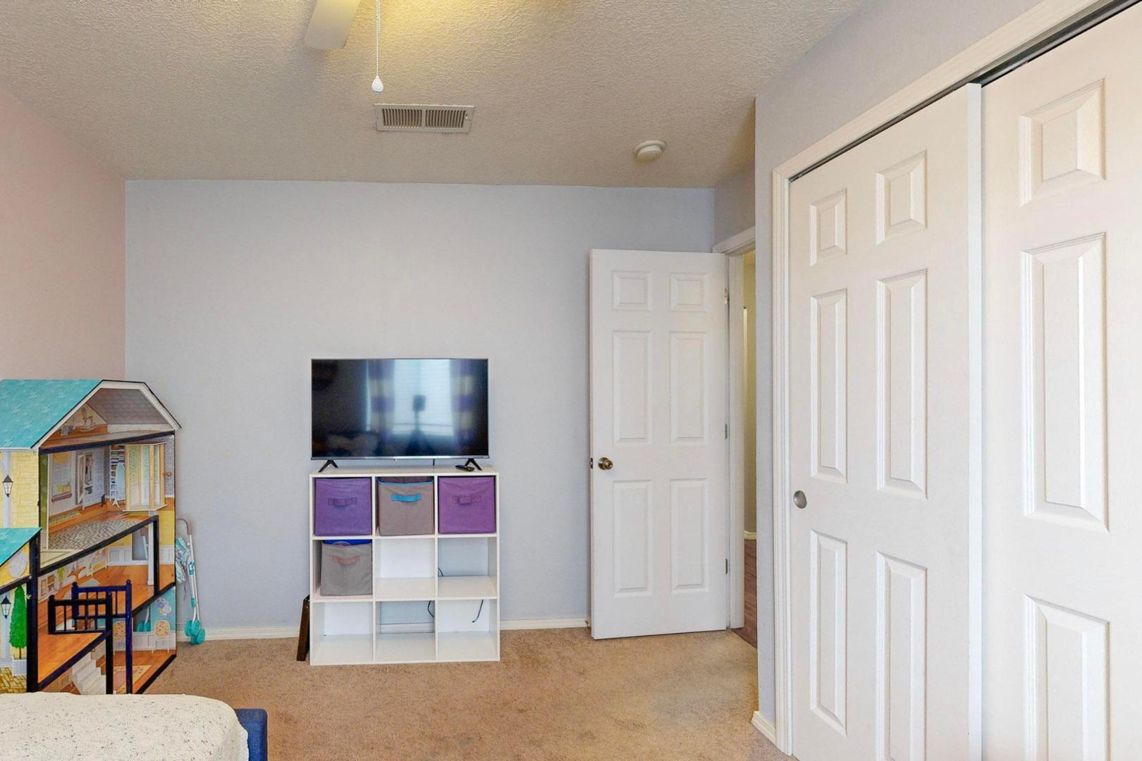 635 Painted Sky Place NW