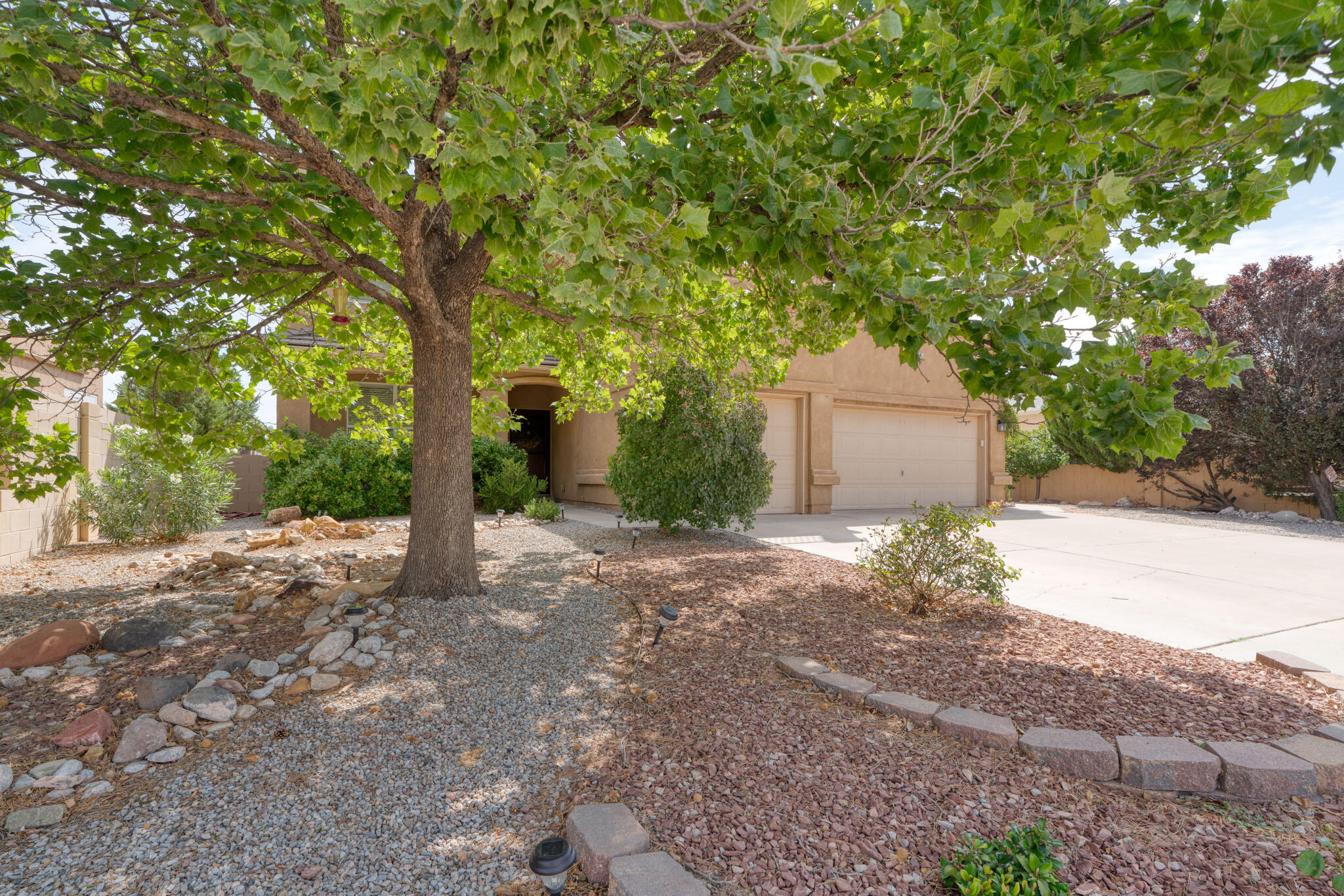 6241 Cielo Grande Drive NE