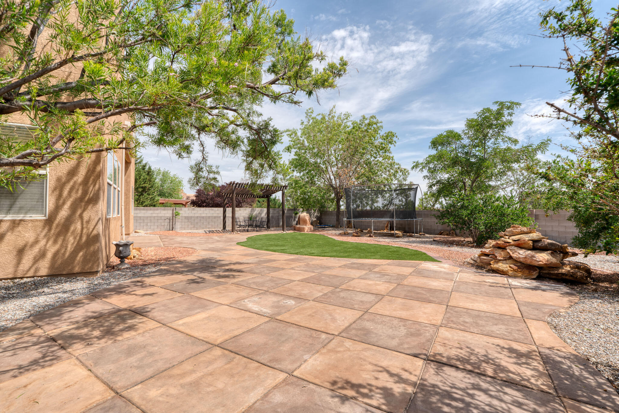 6241 Cielo Grande Drive NE