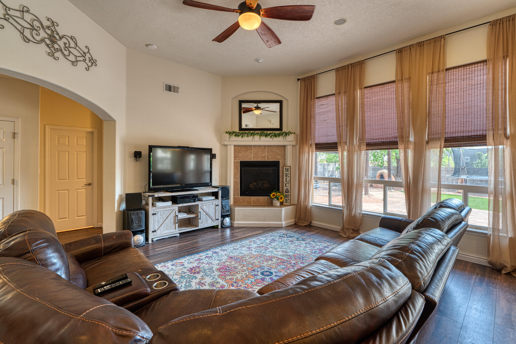 6241 Cielo Grande Drive NE