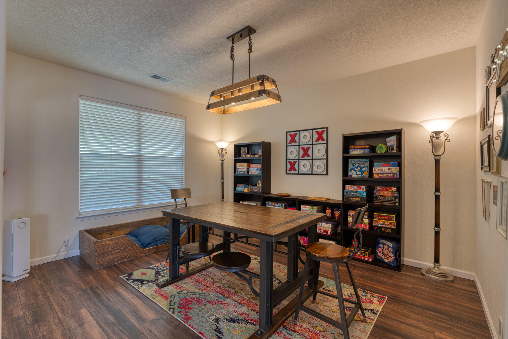 6241 Cielo Grande Drive NE