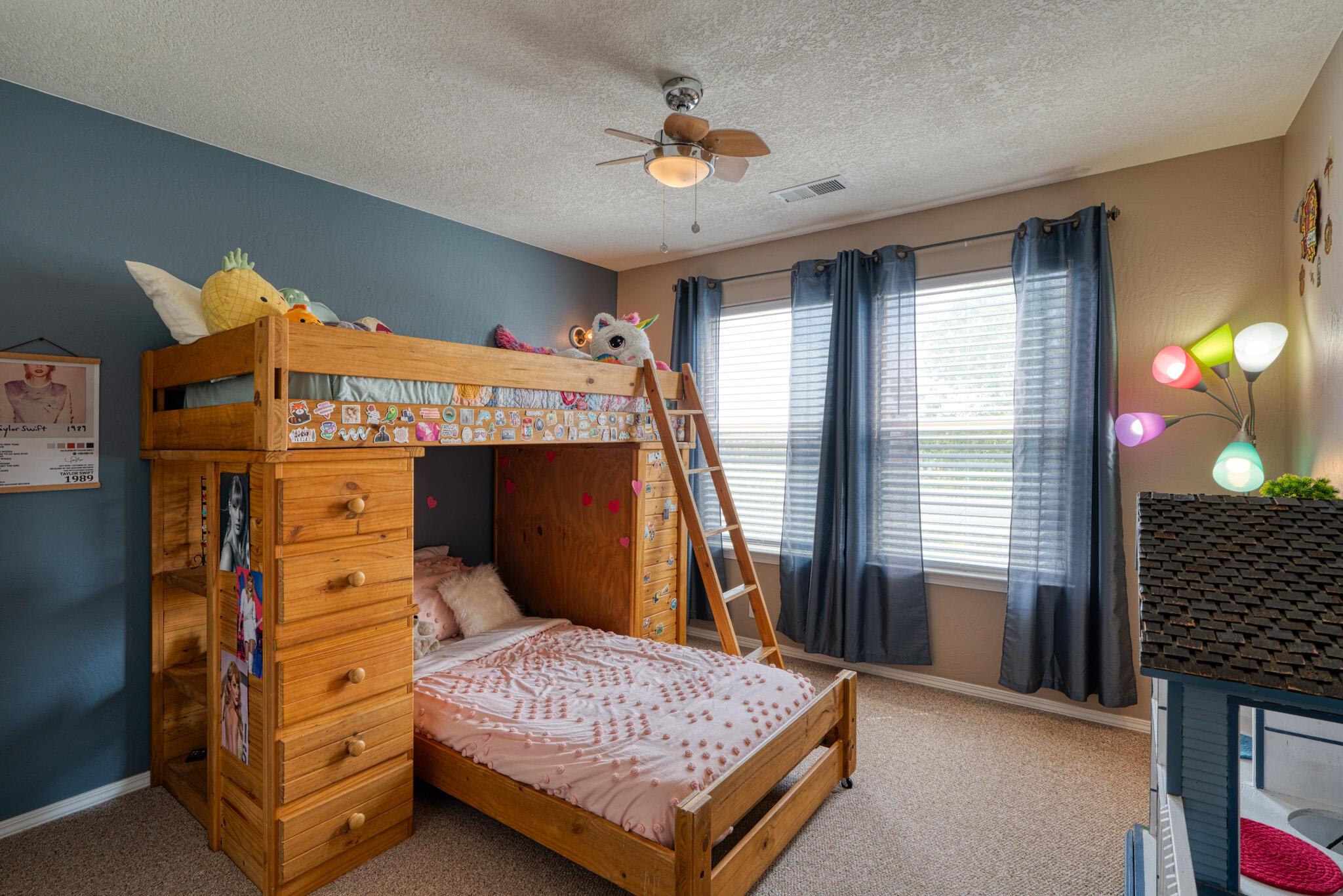 6241 Cielo Grande Drive NE