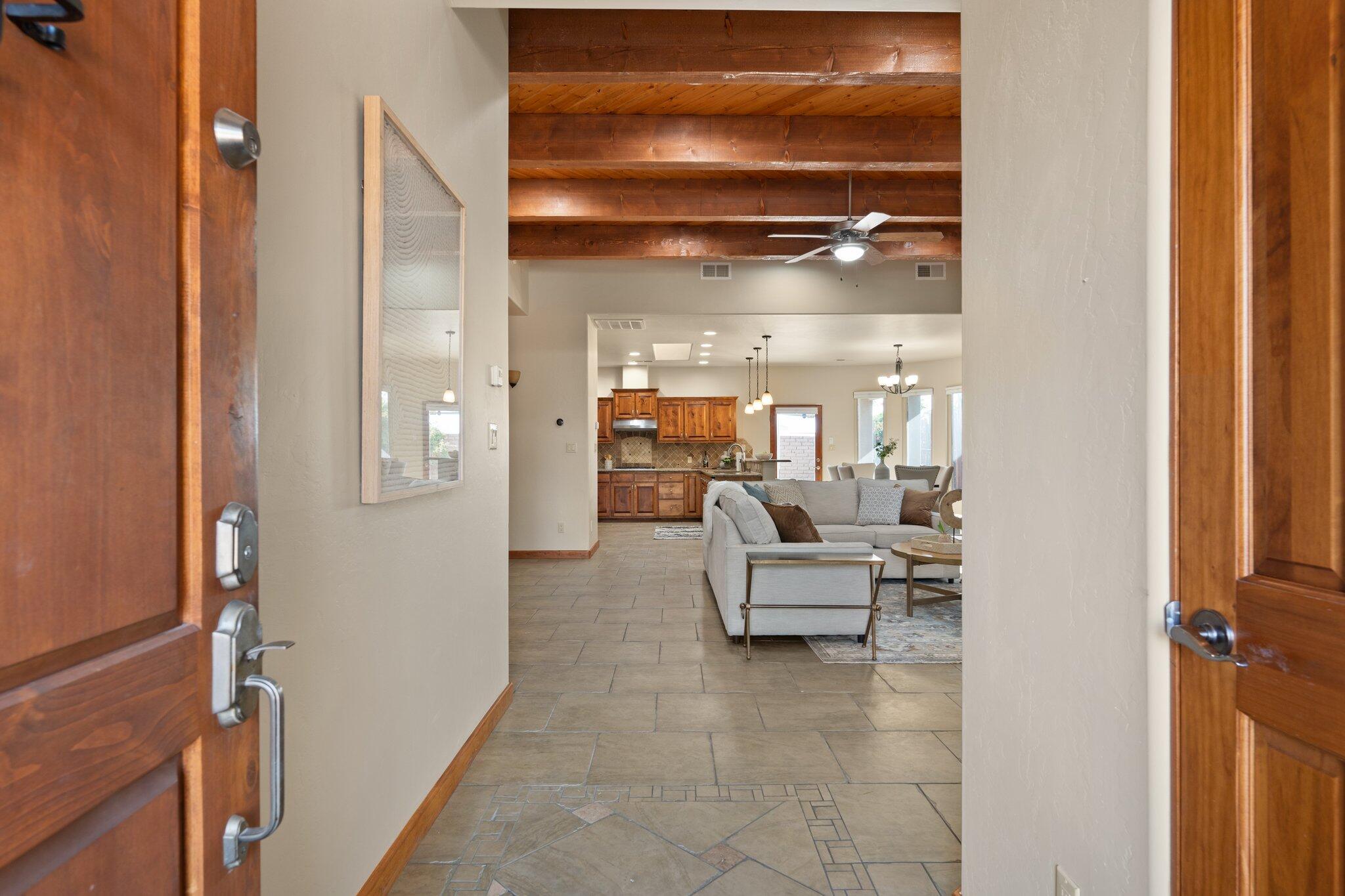 1852 Calle Barbarita NW