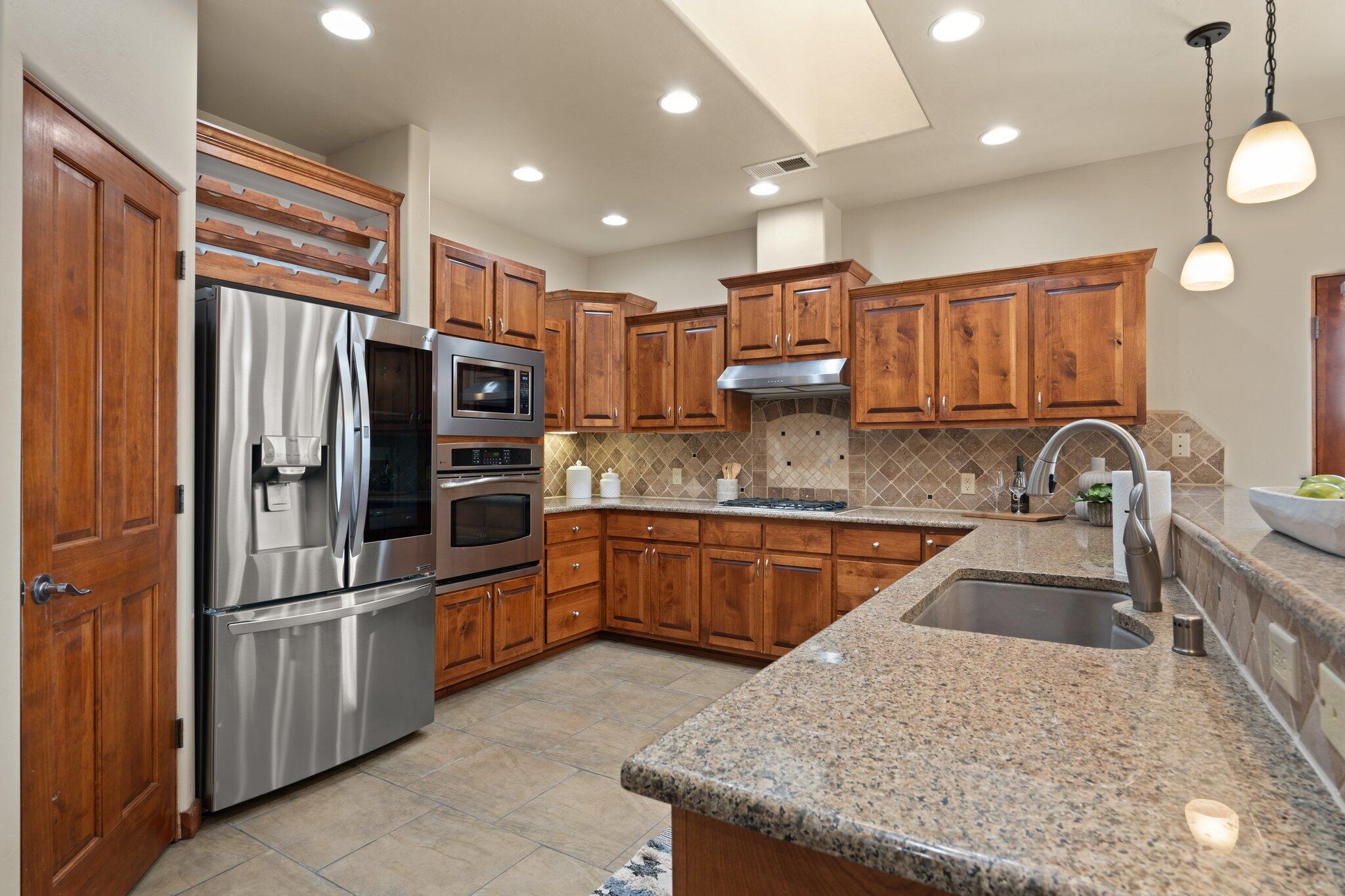1852 Calle Barbarita NW