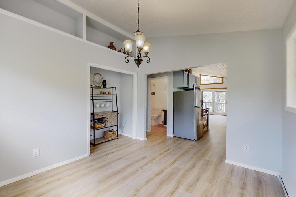 343 Mooney Boulevard