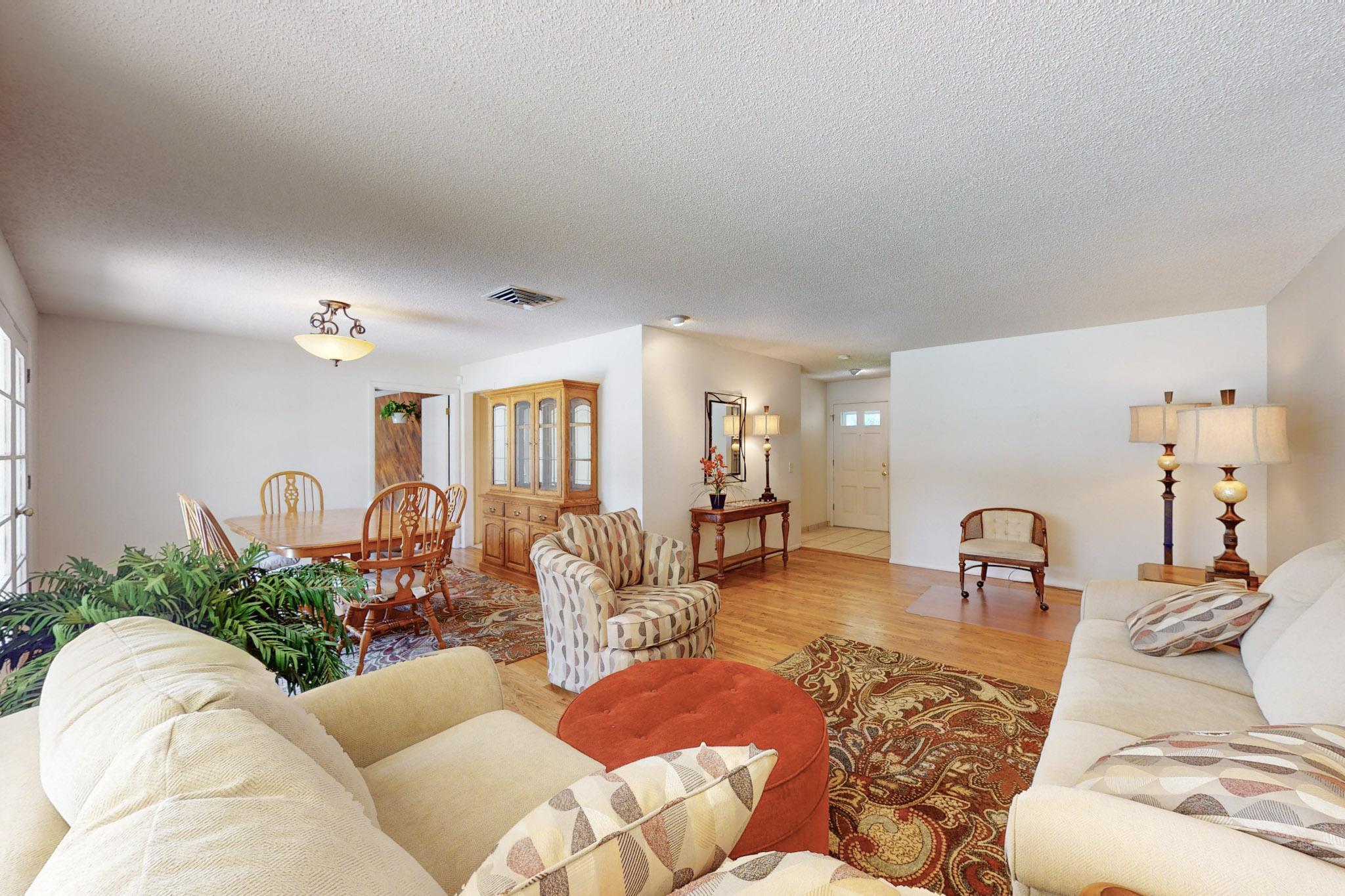 7709 Palo Duro Avenue NE
