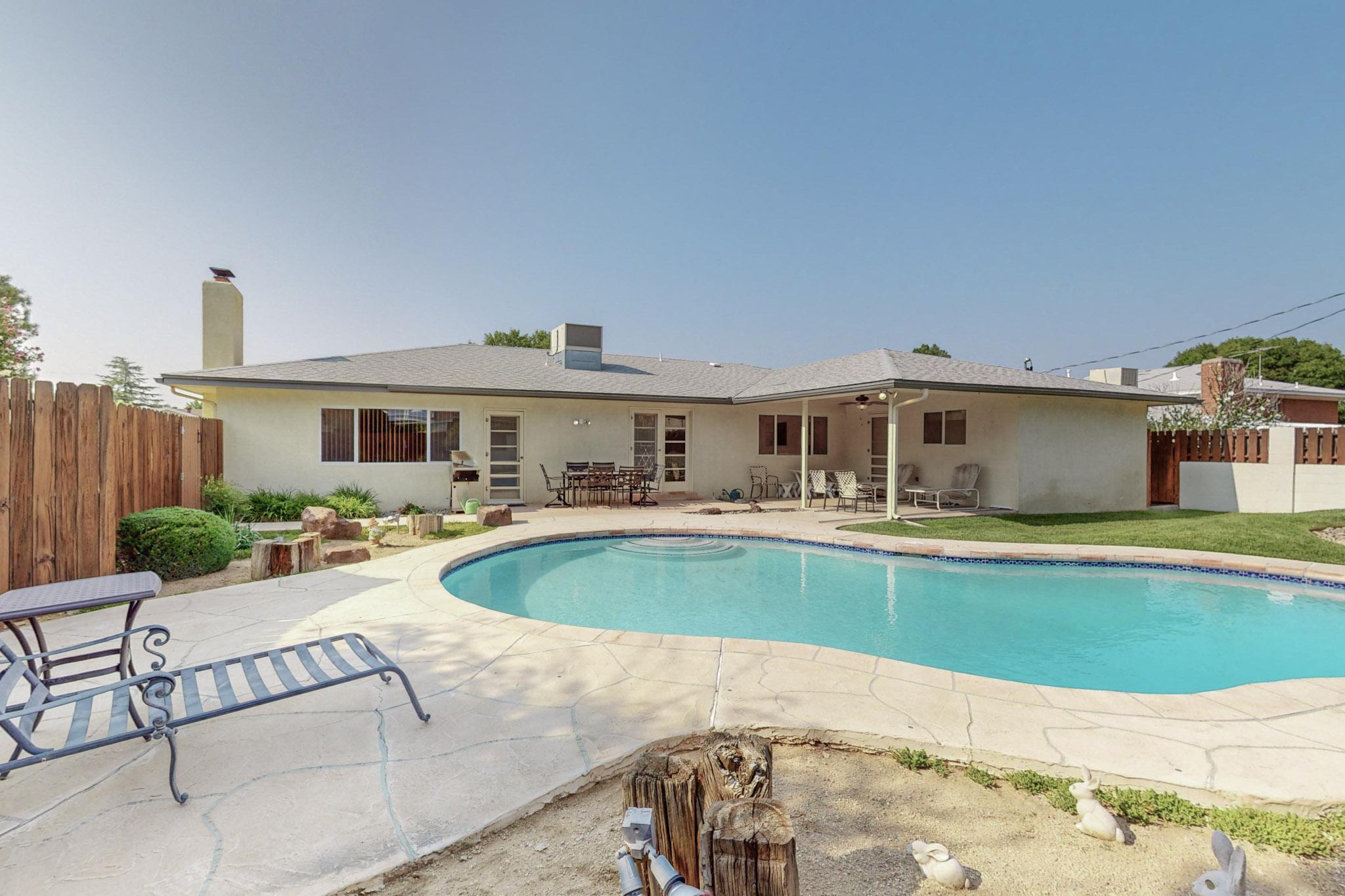 7709 Palo Duro Avenue NE