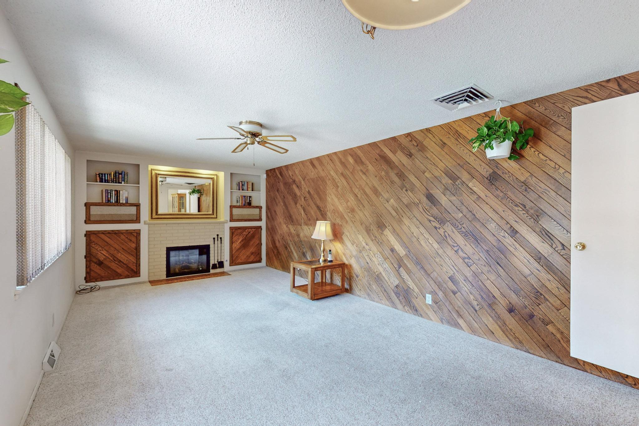 7709 Palo Duro Avenue NE