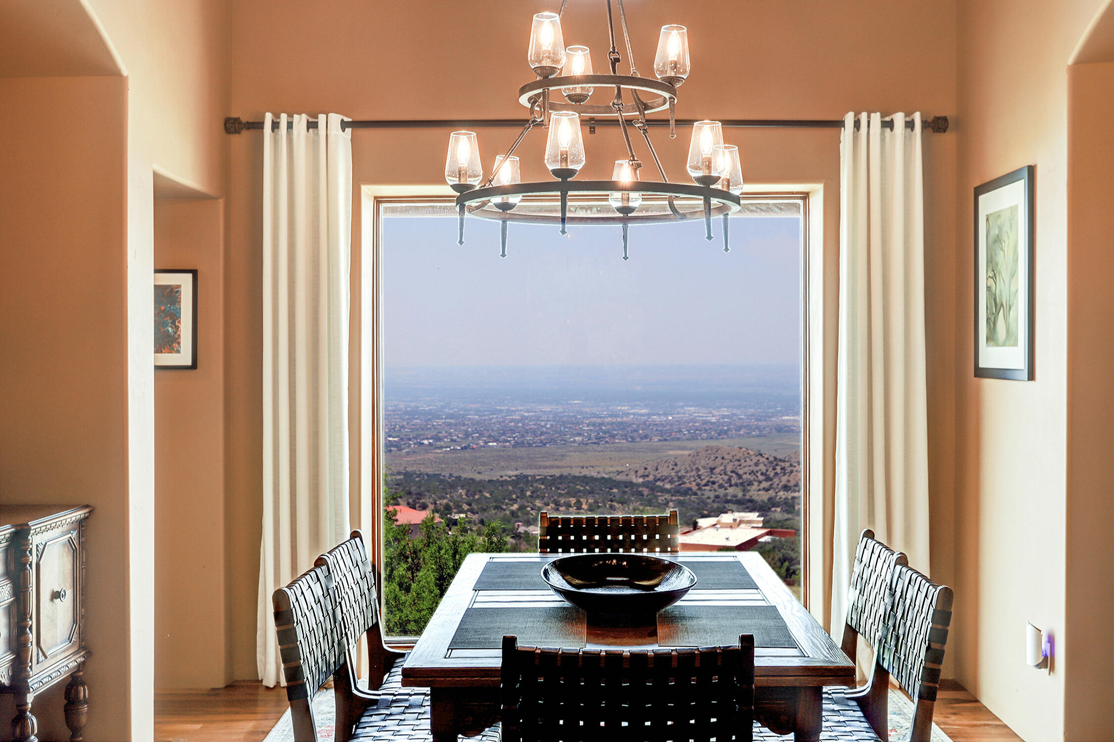 1113 La Luz Trail NE