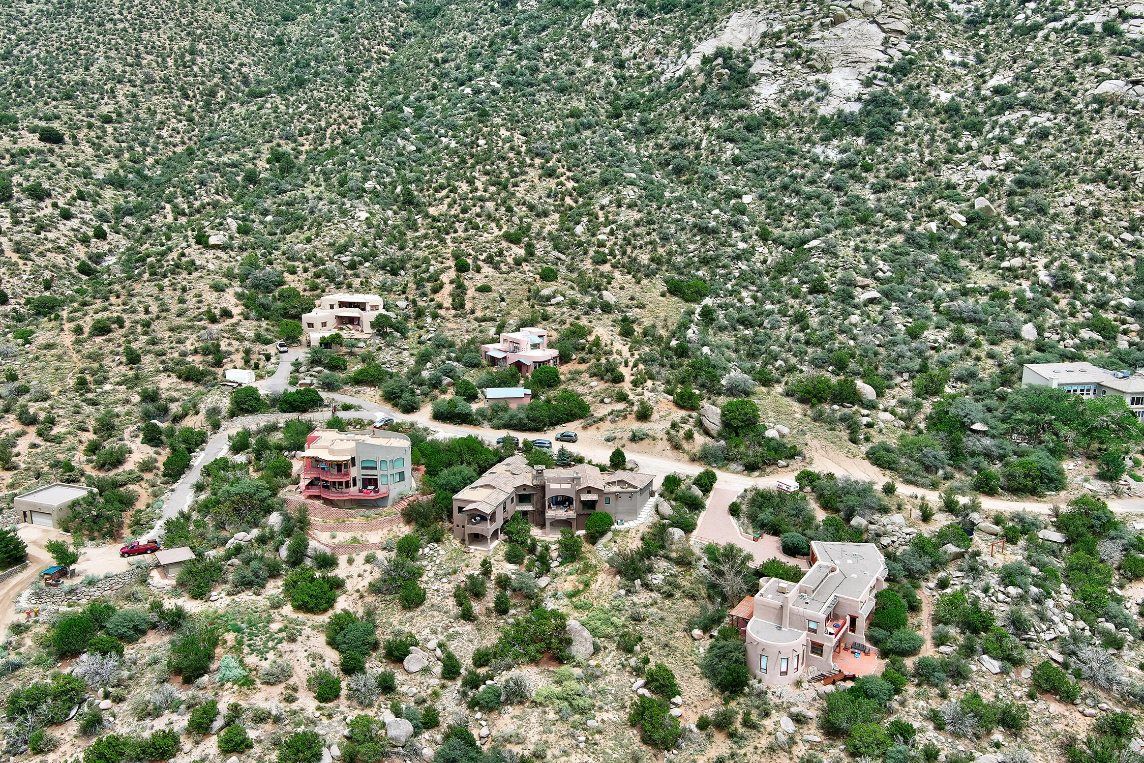 1113 La Luz Trail NE