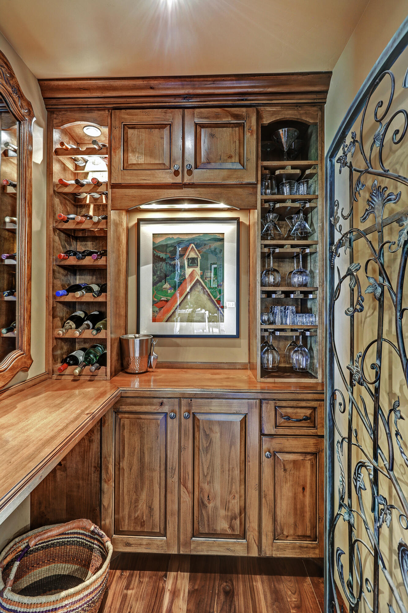 1113 La Luz Trail NE