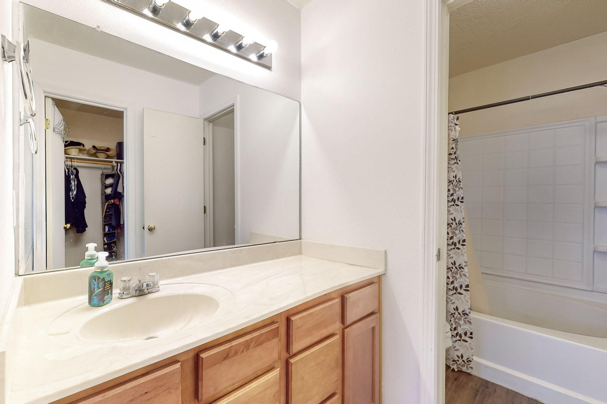 1227 Telstar Loop NW
