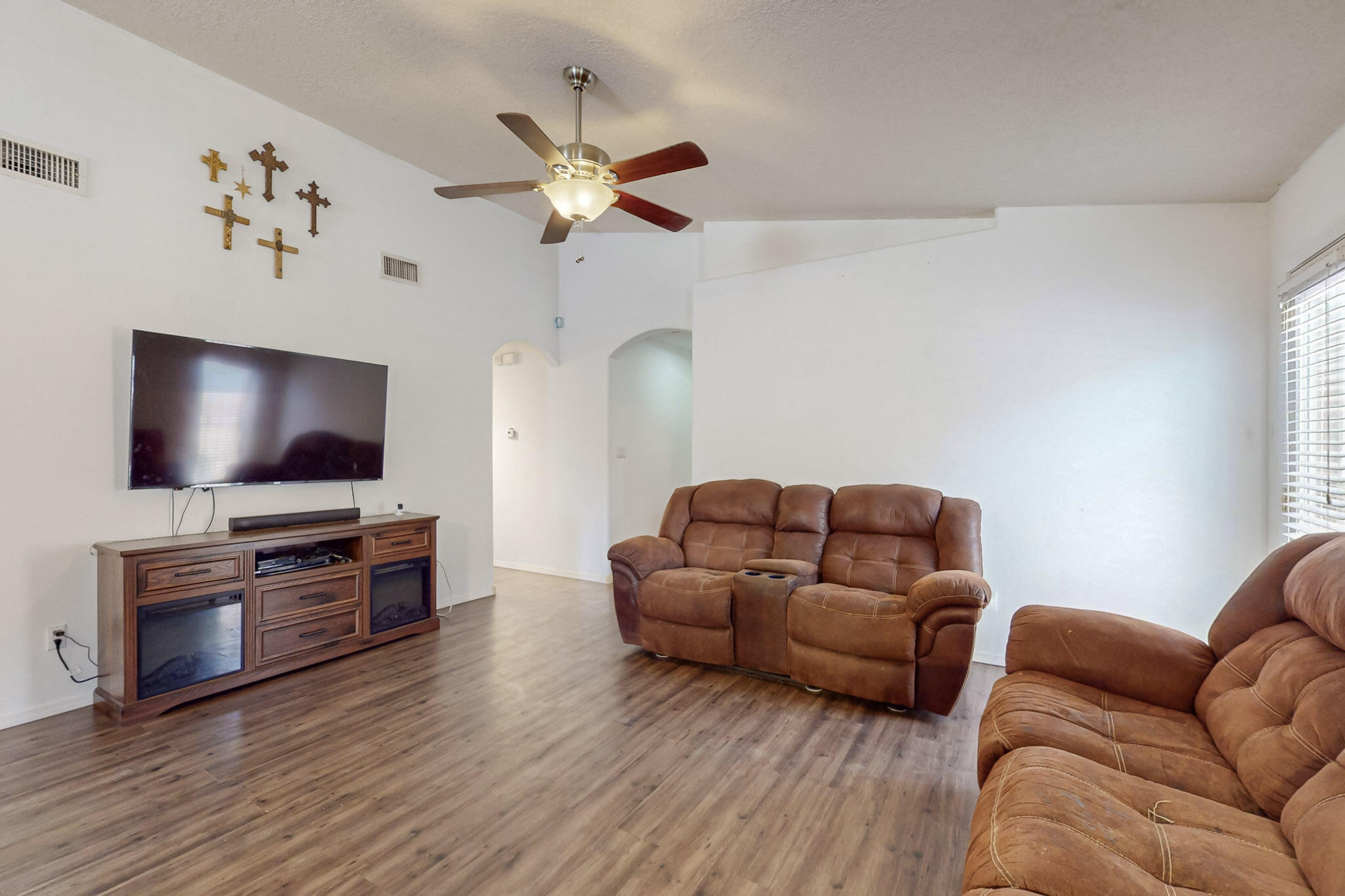 1227 Telstar Loop NW